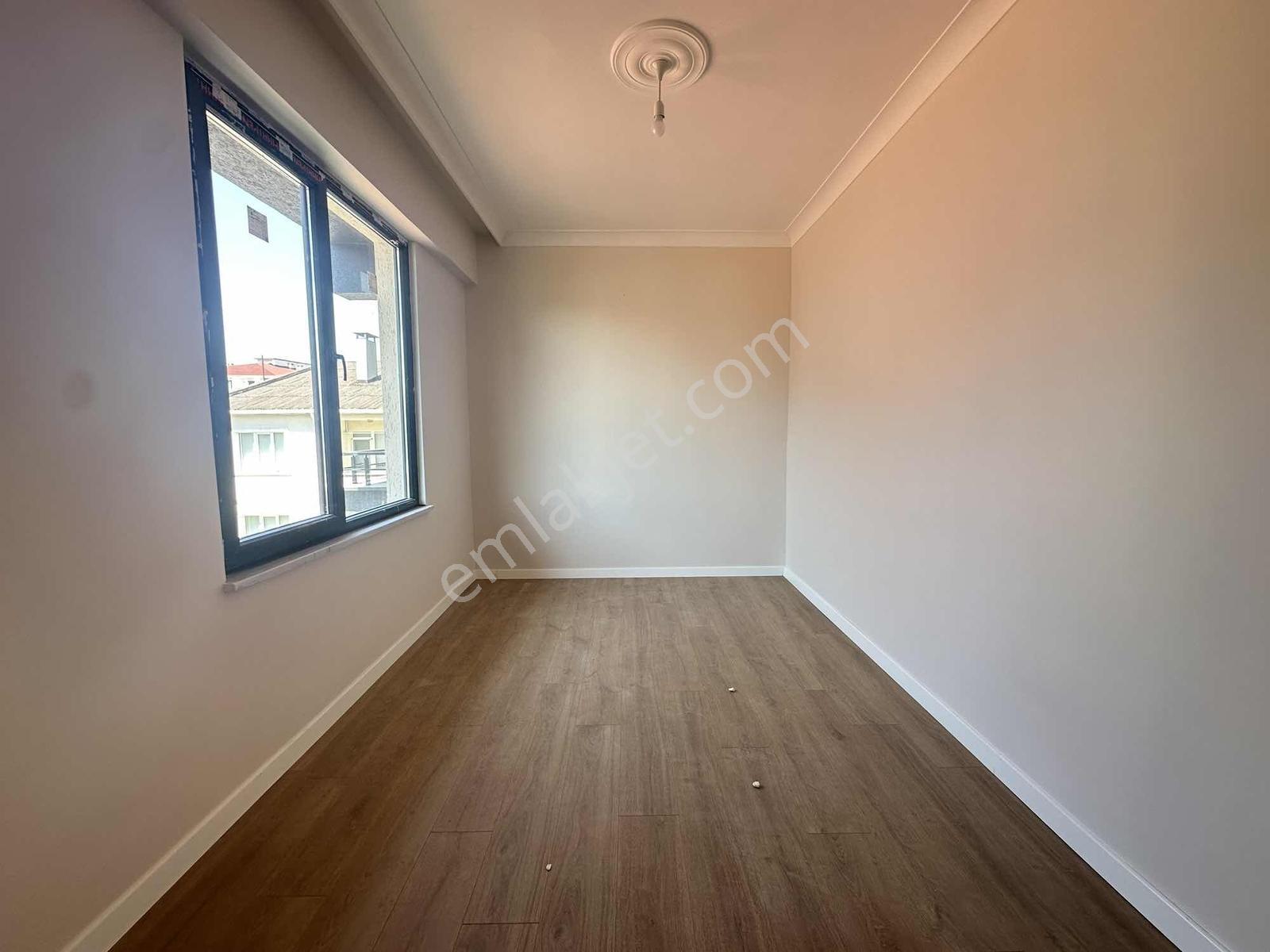 Tuğra'dan Hatip Mah. Cadde Cepheli 2+1 Sıfır Ara Kat Daire - Görsel 8