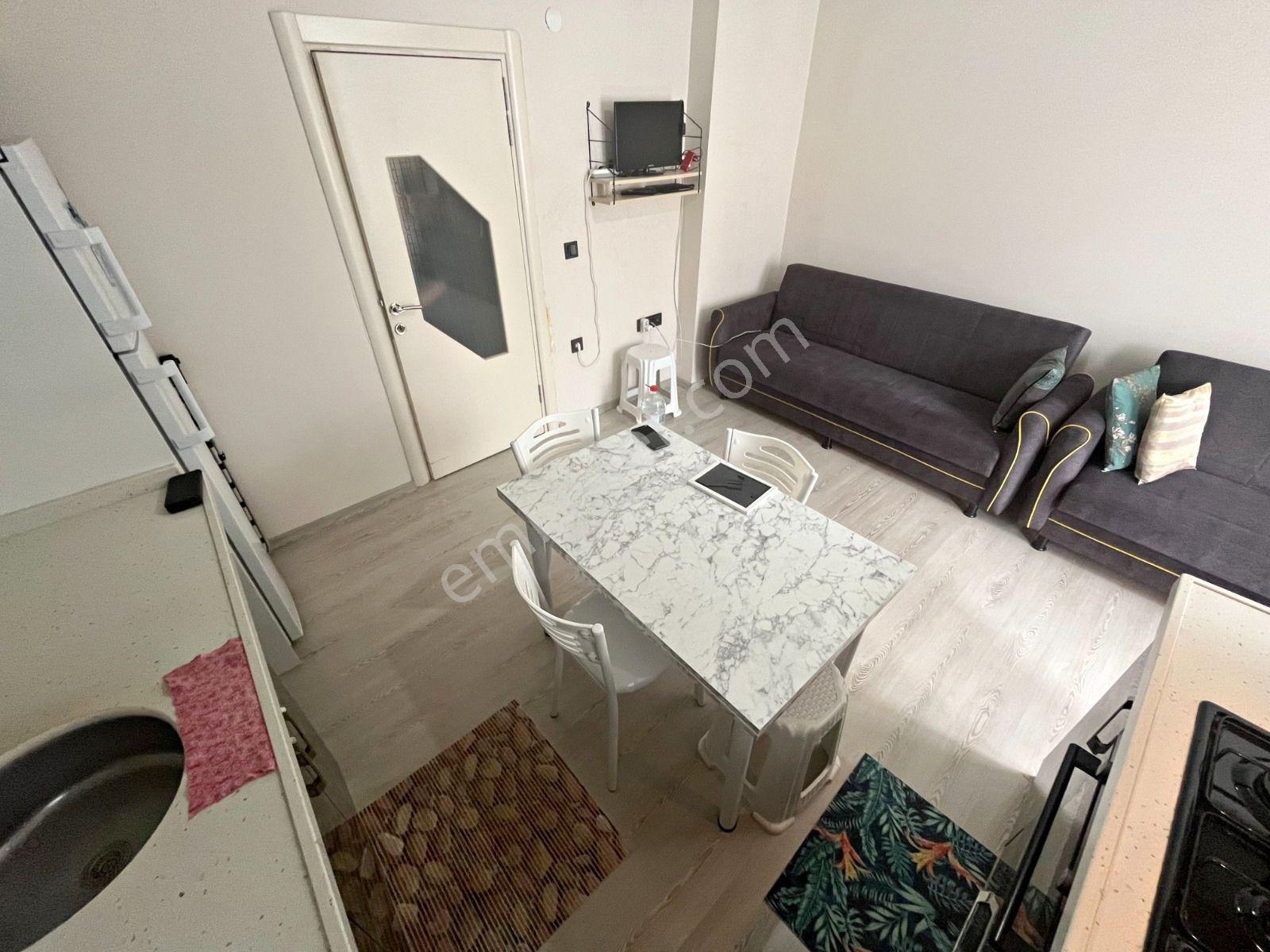 Güç'ten Akçay'da Haftanın Fırsatı Ön Cephe Asansörlü Şık Satılık 1+1 Daire - Görsel 32