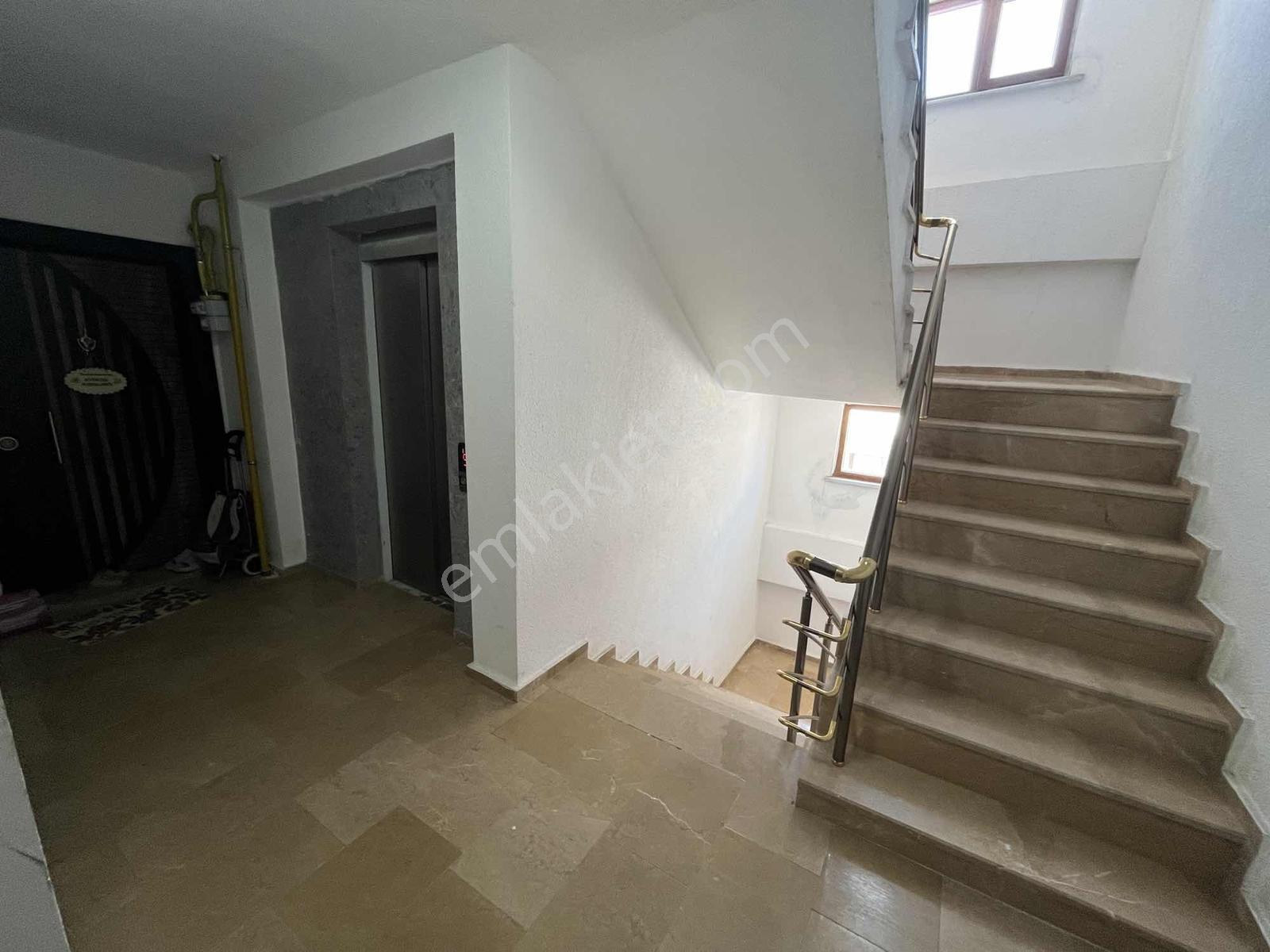 Çerkezköy Gaziosmanpaşa Mahallesi Satılık 2 + 1 Daire - Görsel 17