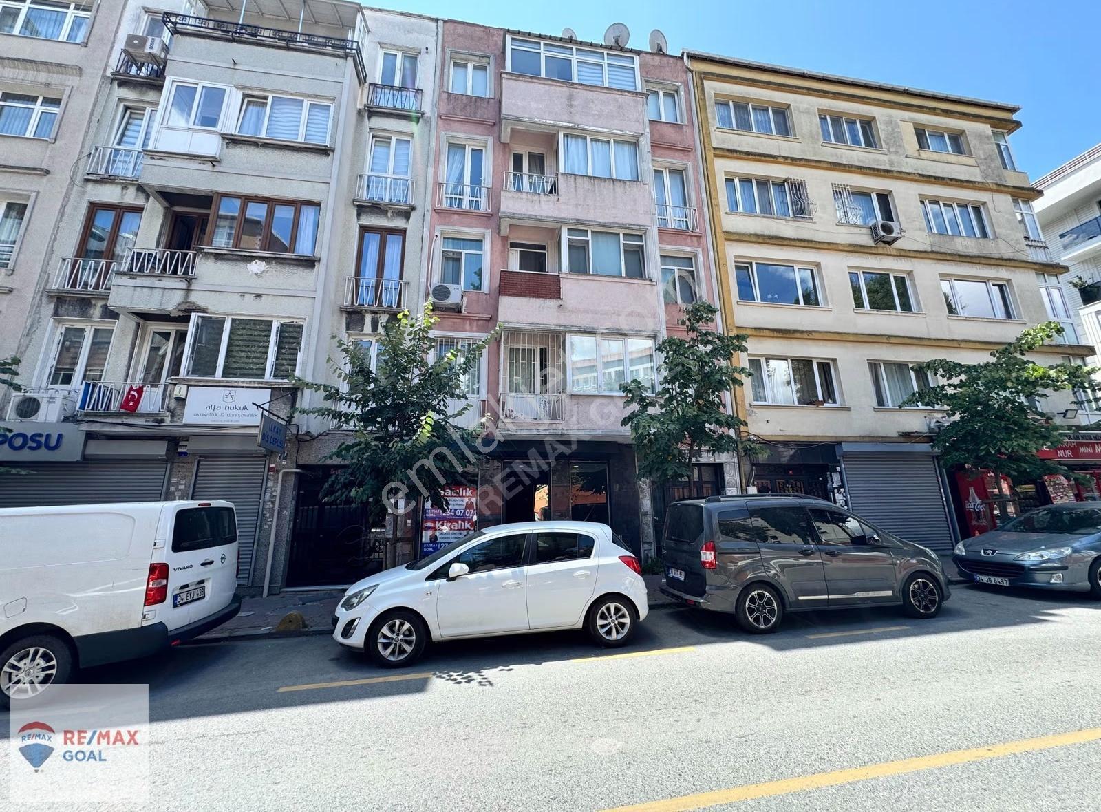 Fındıkzade Cad Üzerinde Kiralık İskanlı Dükkan Katta Tek / 120m2