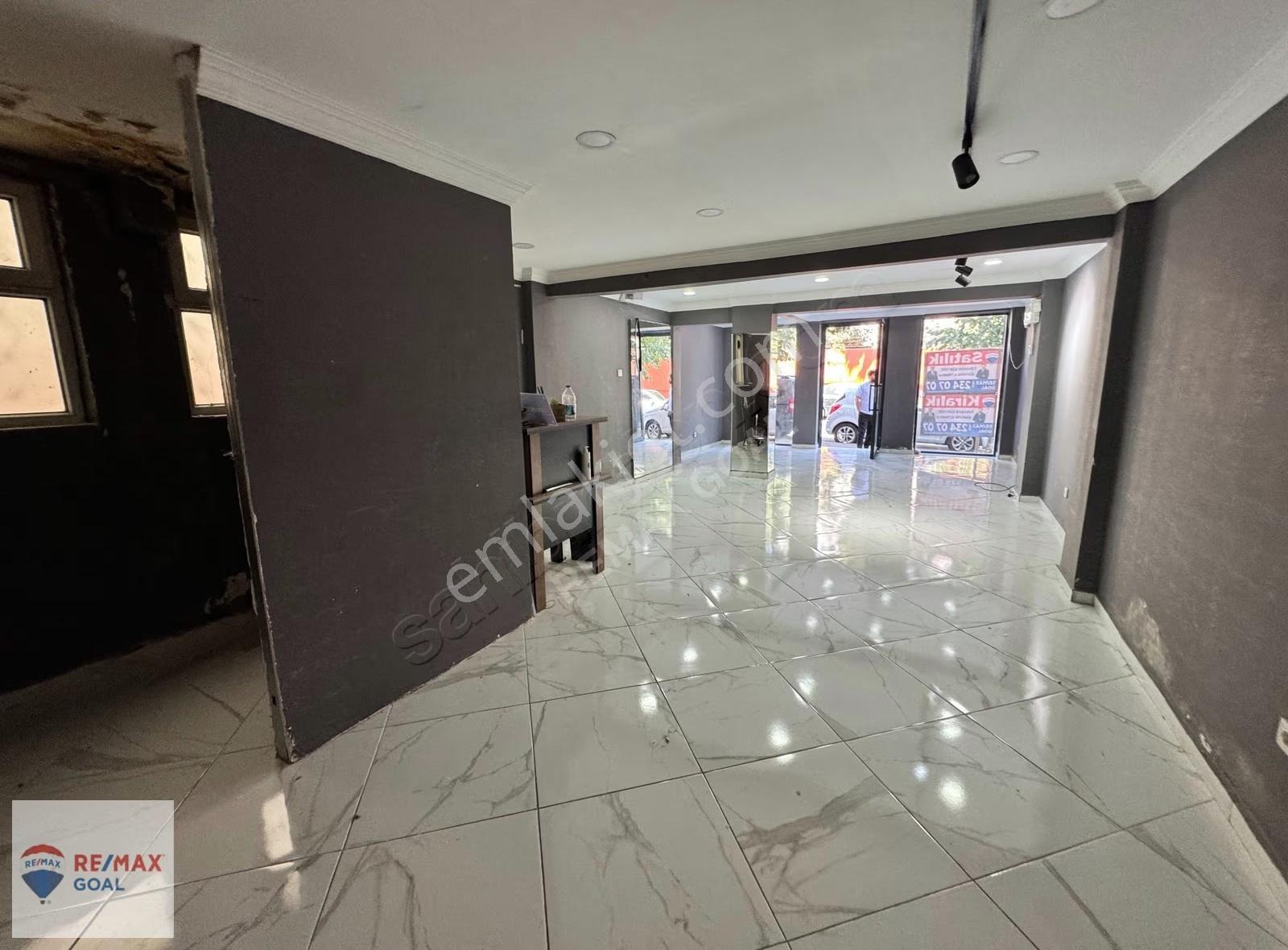 Fındıkzade Cad Üzerinde Kiralık İskanlı Dükkan Katta Tek / 120m2 - Görsel 14