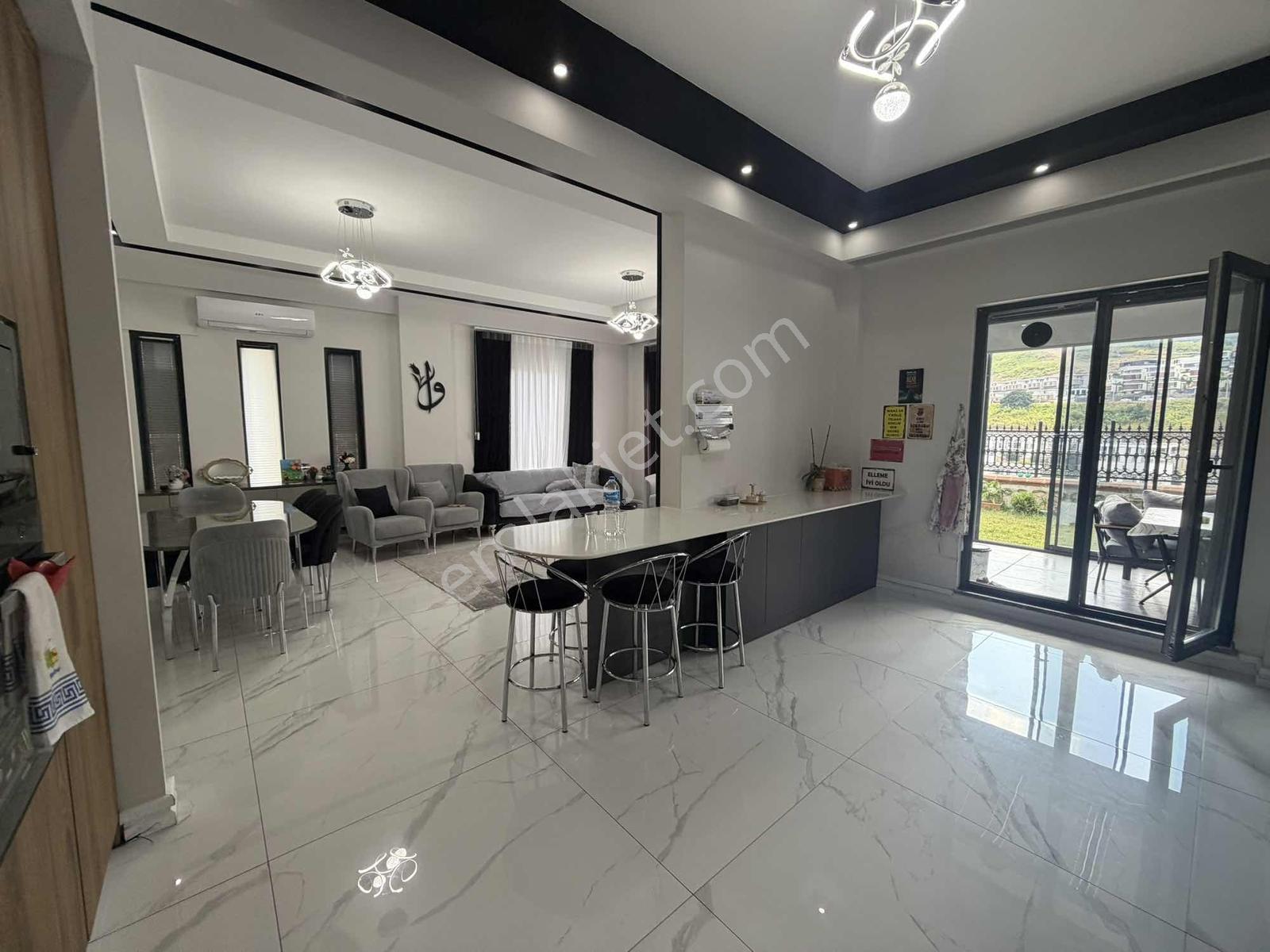 Ayşe Emlak'tan Serdivanın En Gözde Yerinde 6+1 Satılık Villa - Görsel 6