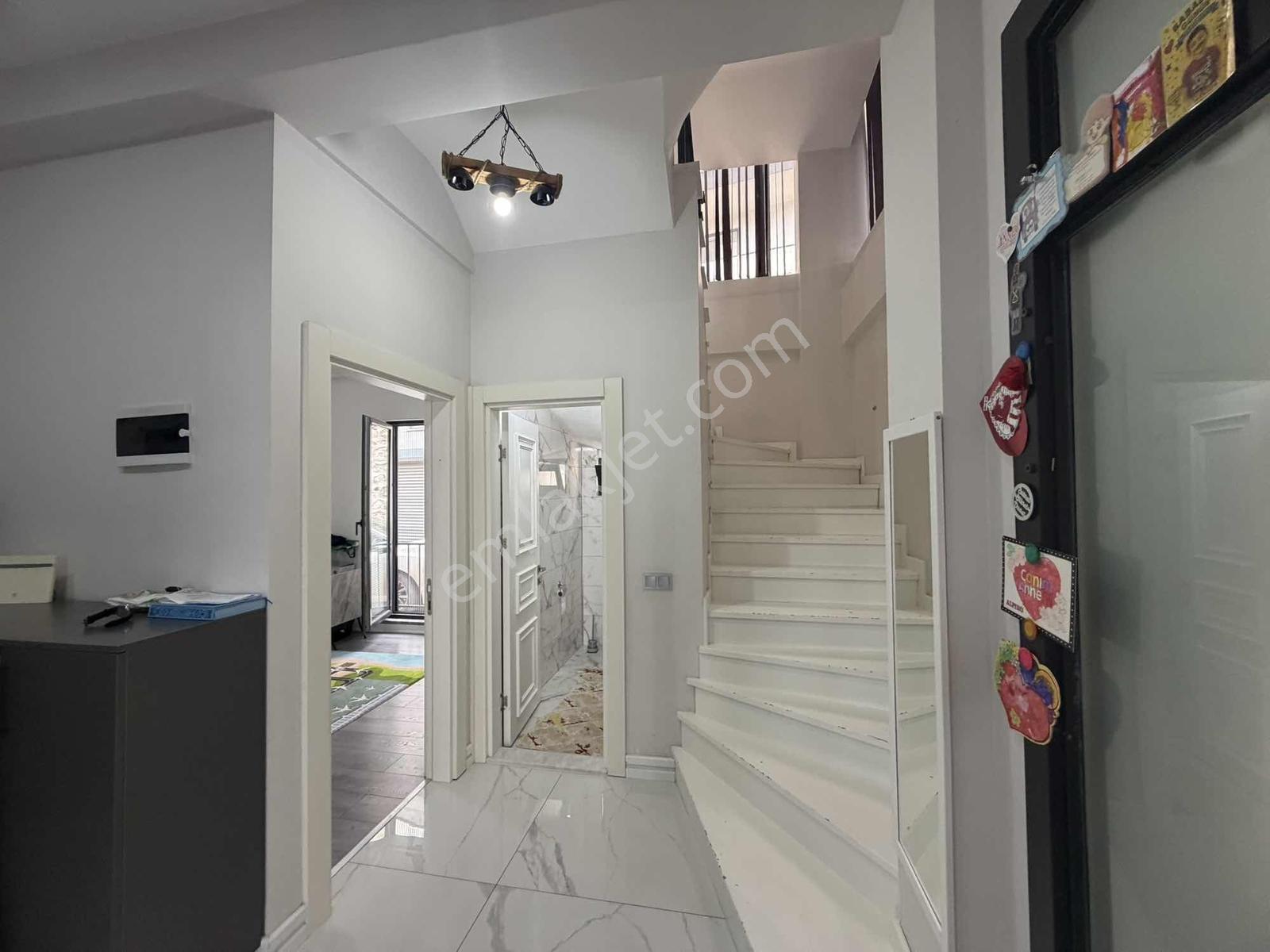 Ayşe Emlak'tan Serdivanın En Gözde Yerinde 6+1 Satılık Villa - Görsel 32