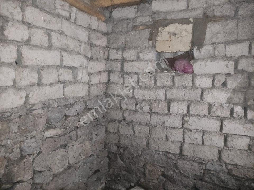Özpınar,dan Doğalgazlı,yalıtımlı Müstakil Bahçeli Ev 385 M2 - Görsel 33