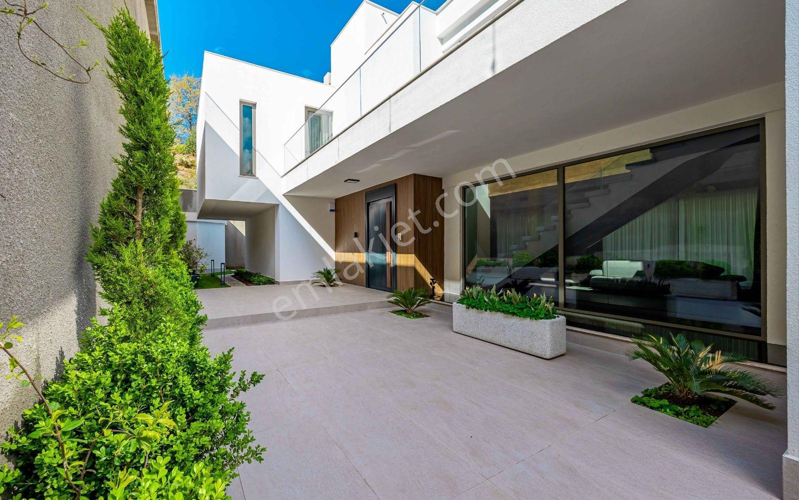 Naciye Arapoğlu'ndan Alanya/kargıcak'ta Ultra Lüks Satılık Villa - Görsel 8