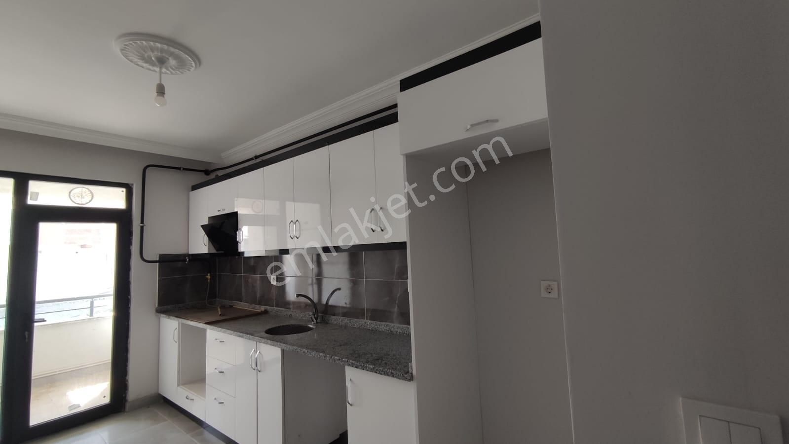 Tekirdağ Muratlıda Site İçinde Satılık Kat Mülkiyetli Daire - Görsel 6