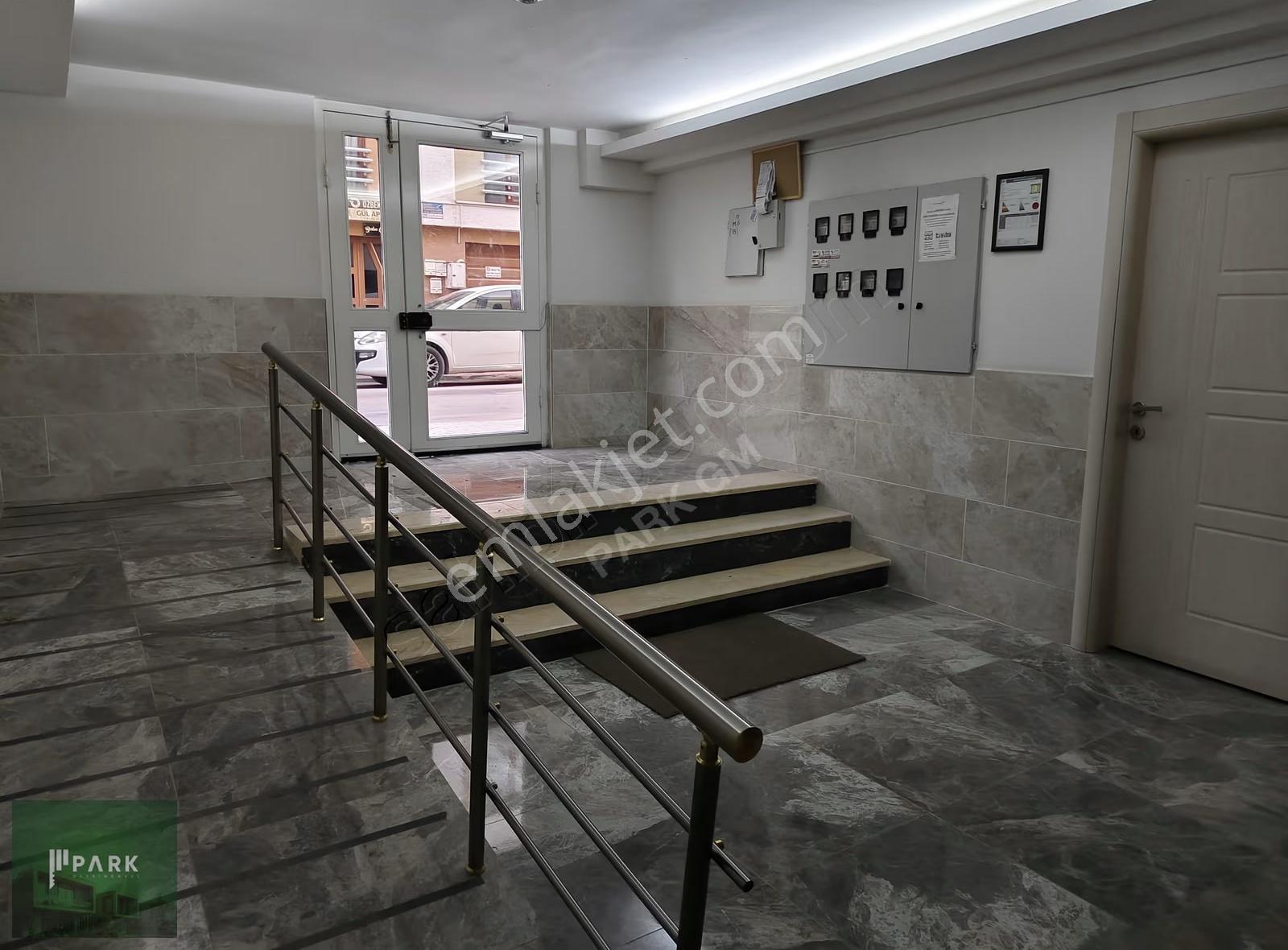 Park Gayrimenkulden Şarhöyükte Büyük Park Ara Sokağı Satılık 3+1 - Görsel 35