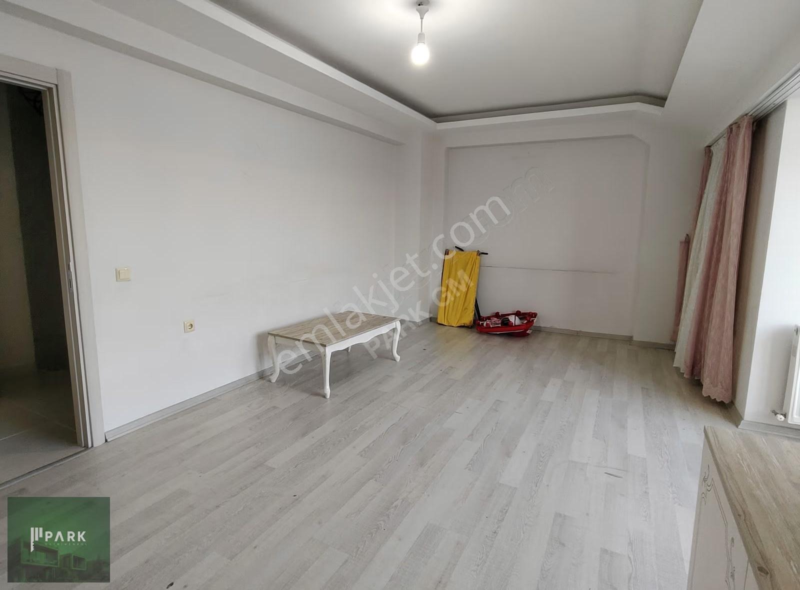 Park Gayrimenkulden Şarhöyükte Büyük Park Ara Sokağı Satılık 3+1 - Görsel 8