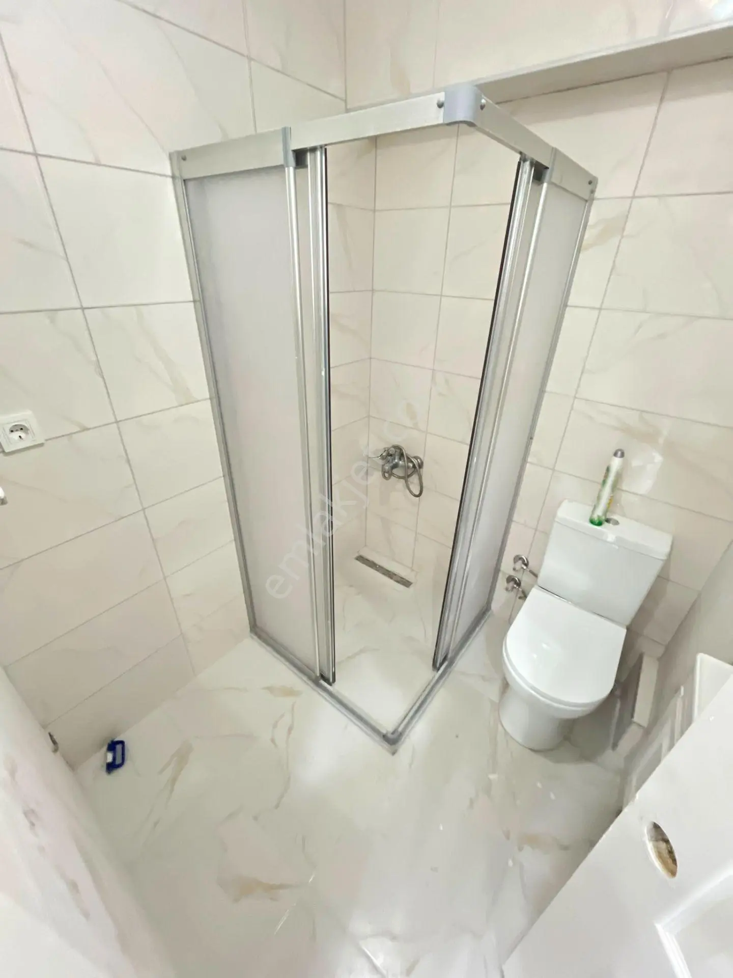 Arslanbeyden Çorlu Merkezde İçi Full Yapılı Ara Kat 13yıllık Acil Satılık Daire Fırsatı!!!!!!!! - Görsel 24