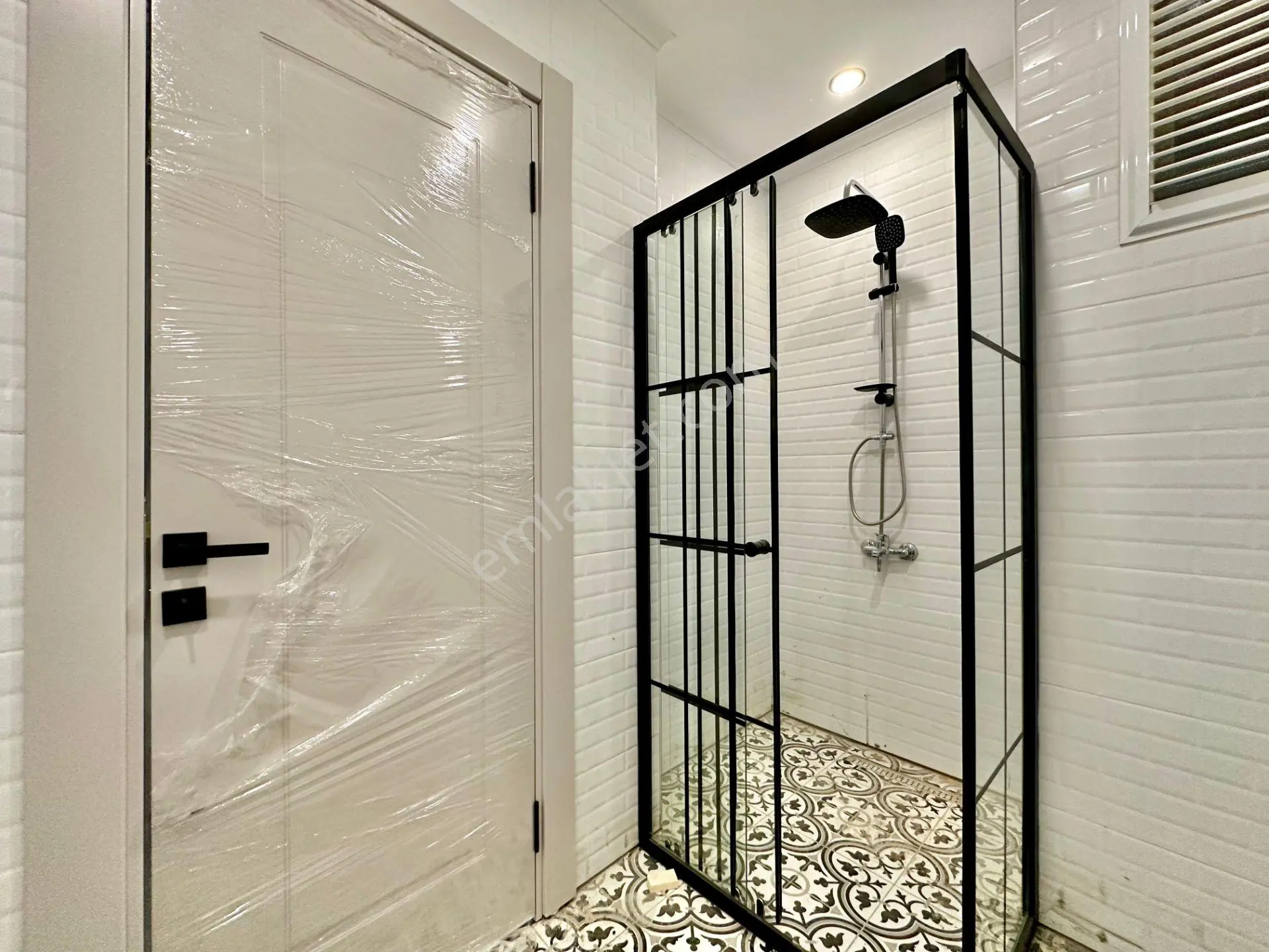 ꧁ay Emlaktan꧂akçay'da Kapalı Otoparklı Çift Asansörlü Denize Yakın Satılık 2+1 Dubleks Daire - Görsel 12