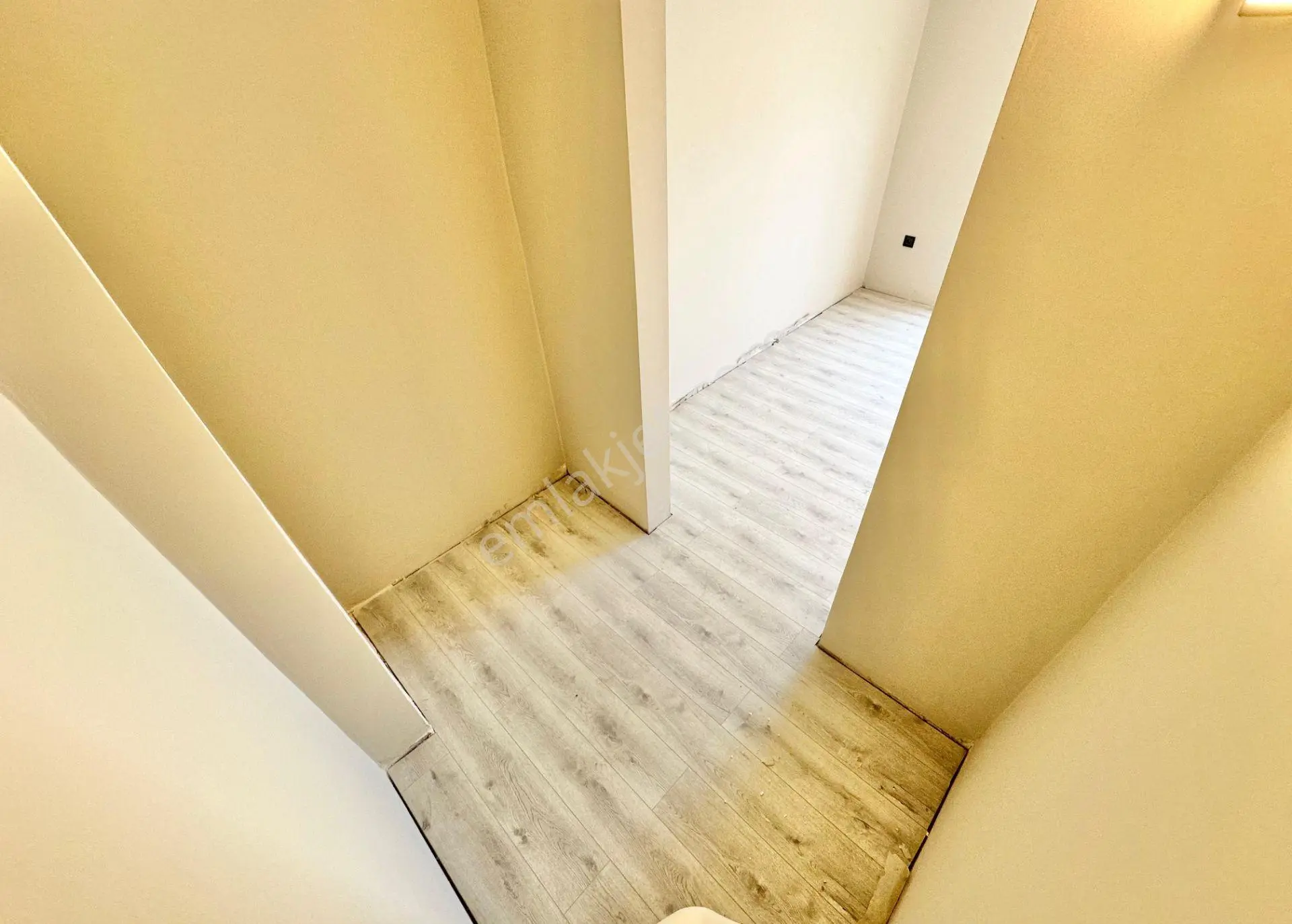 ꧁ay Emlaktan꧂akçay'da Kapalı Otoparklı Çift Asansörlü Denize Yakın Satılık 2+1 Dubleks Daire - Görsel 17