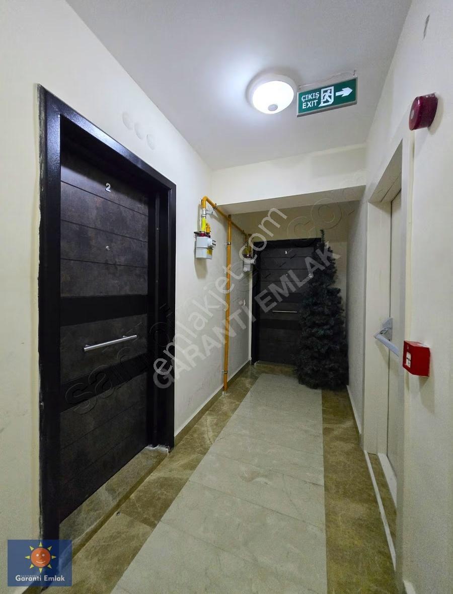 Garanti Emlak'tan Kuzeykentte - Caddeye Cephe - K.otoparklı 2+1 - Görsel 17