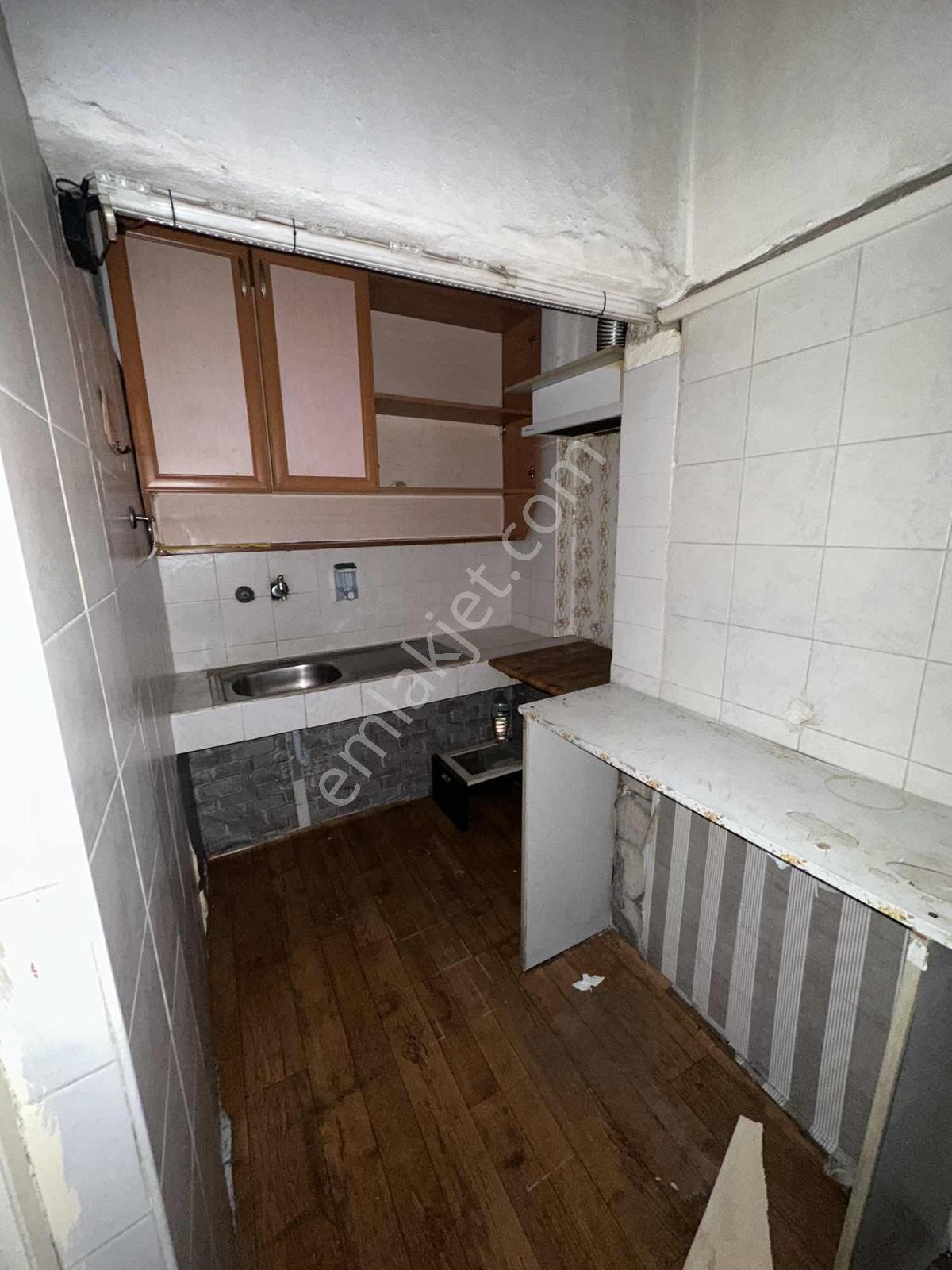 İkitelli Osb Giyim Sanatkarların Da 110 M2 İmalat Depo Yeri - Görsel 8