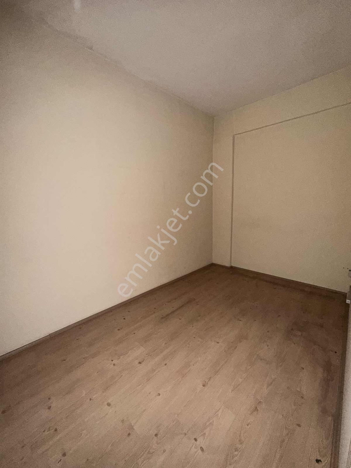 İkitelli Osb Giyim Sanatkarların Da 110 M2 İmalat Depo Yeri - Görsel 2