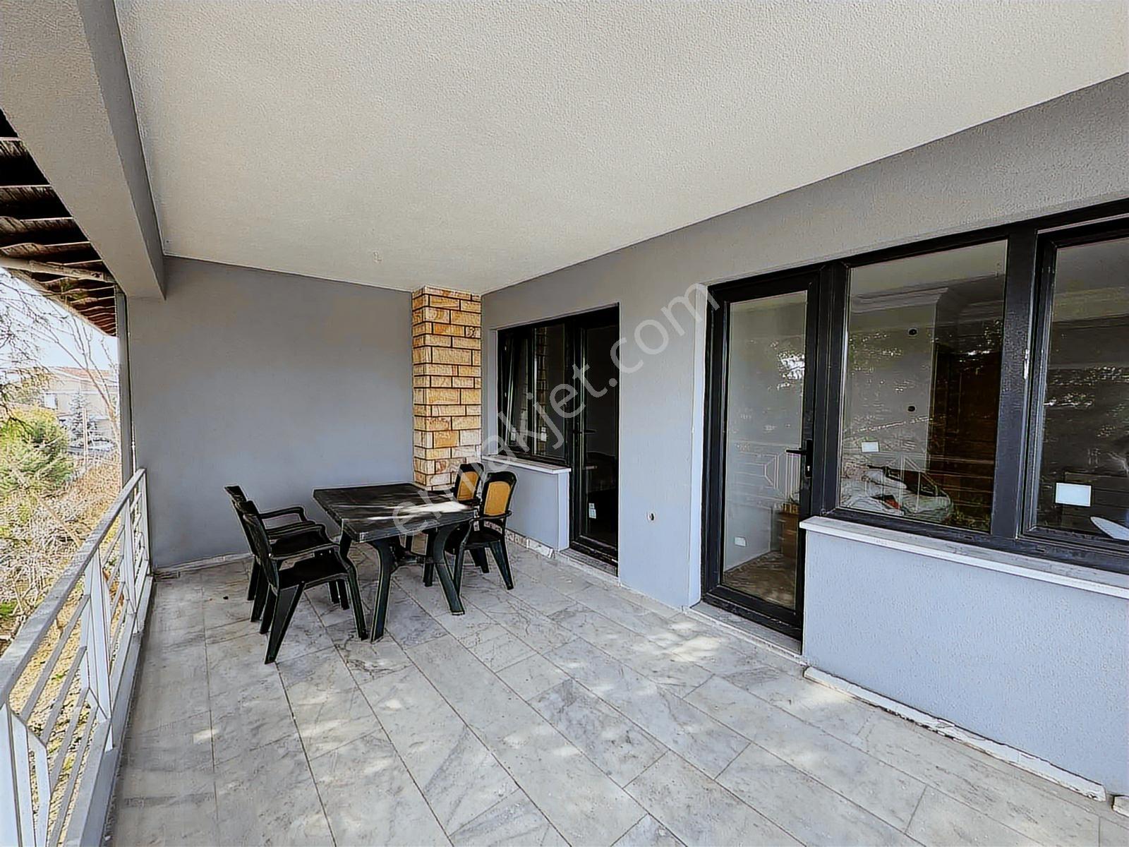 Semizkumlar Altınorak'ta 4+1 Kiralık Yazlık Villa - Görsel 19