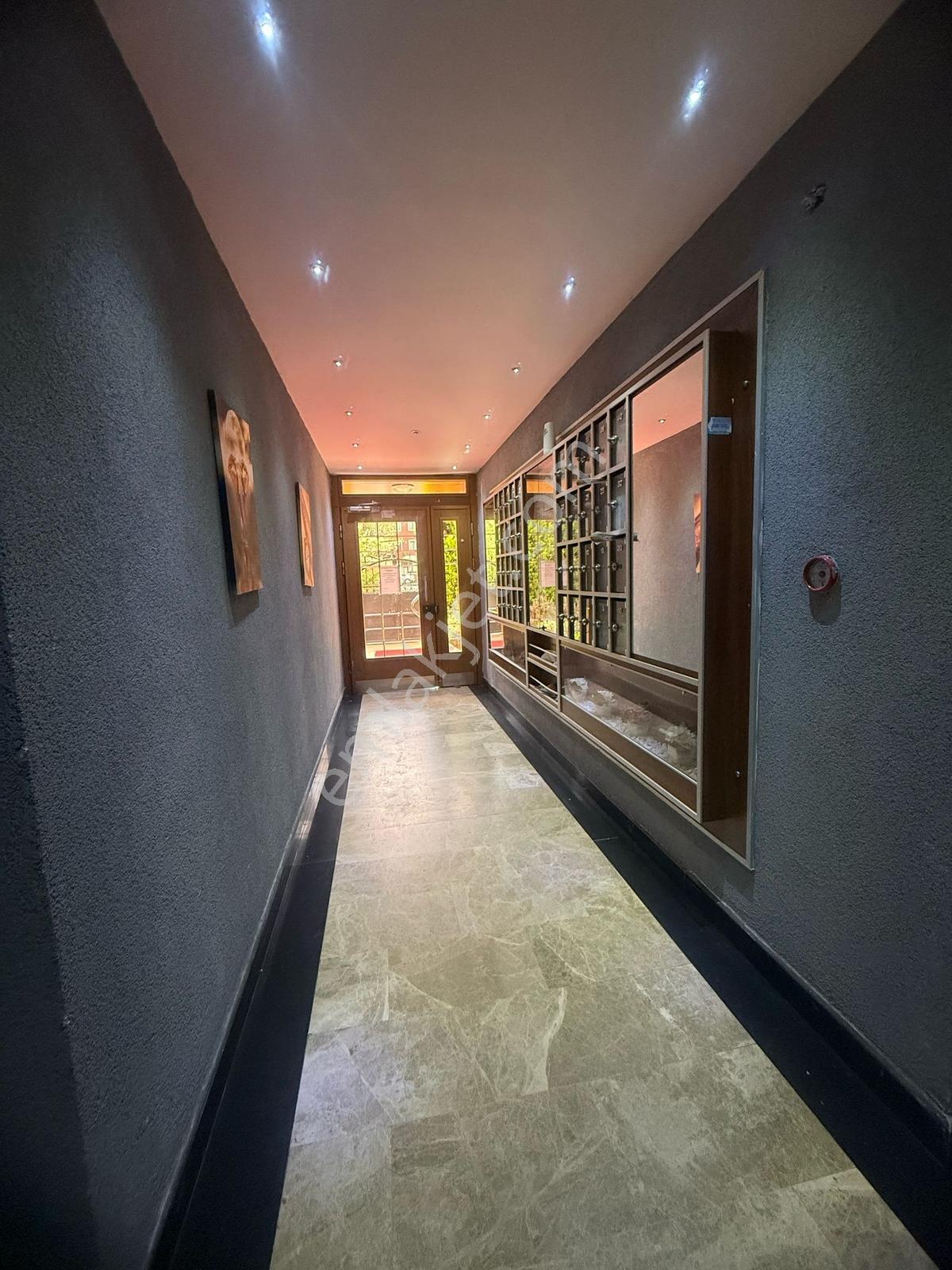 Apartment in İstanbul - Görünüm 4