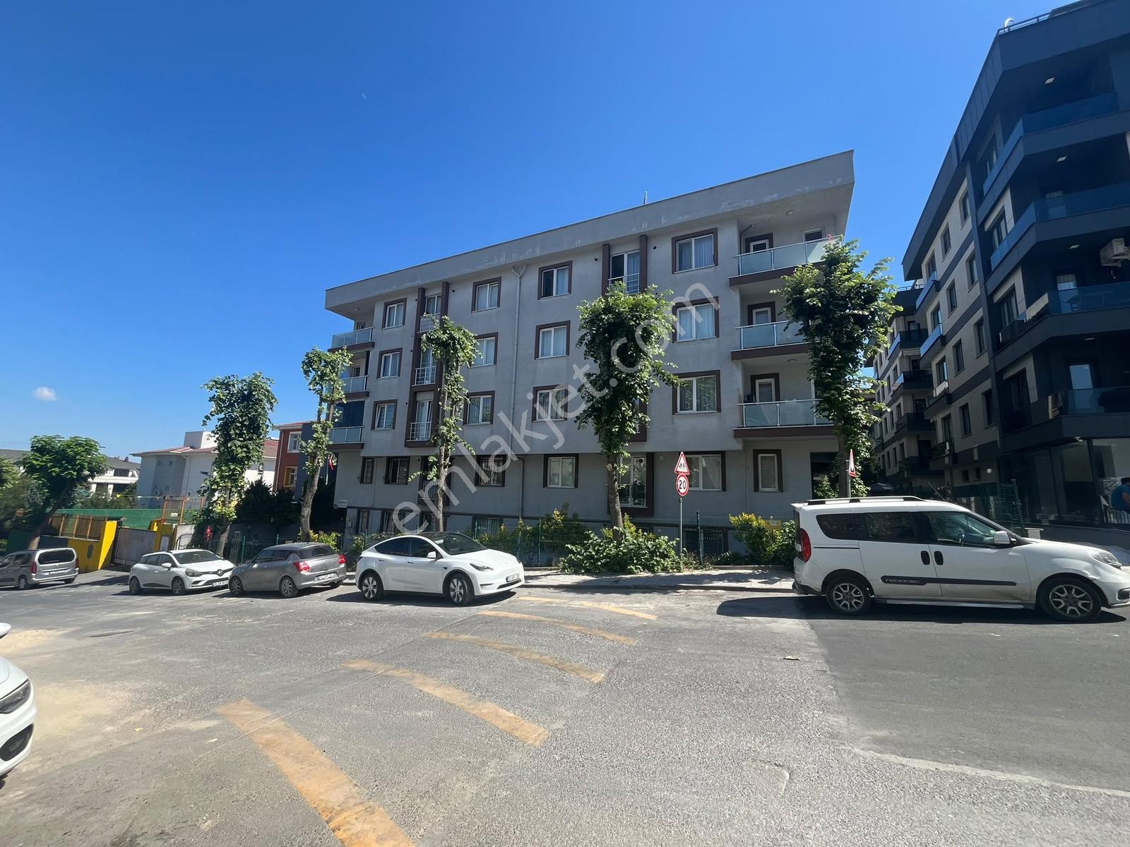 Apartment in Beylikdüzü, Yakuplu