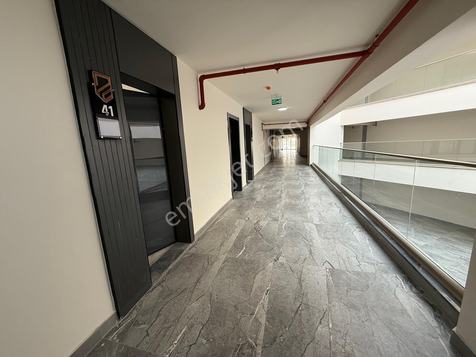 POZİTİF CENTER İŞ MERKEZİ OFİS BÜRO SATILIK - Görünüm 3