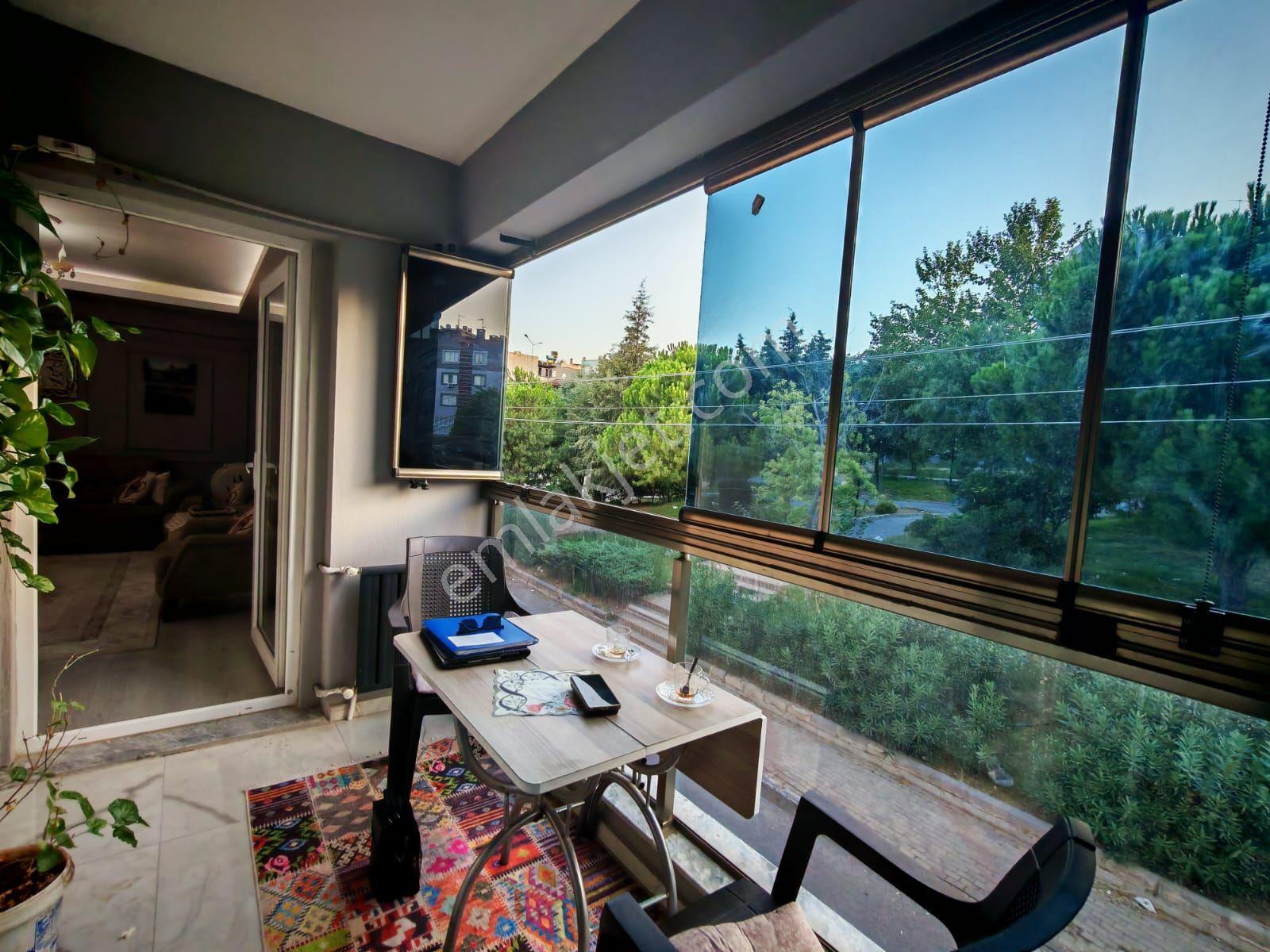 Apartment in Karabağlar, Barış - Daha fazla