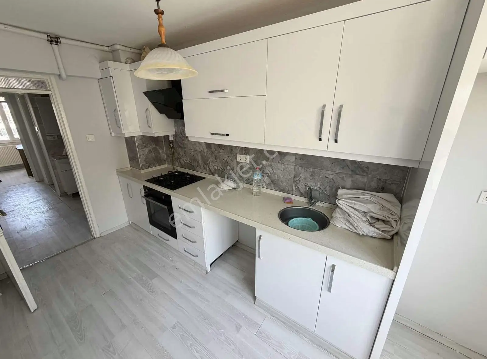 Apartment in Tire, Cumhuriyet - Görünüm 3
