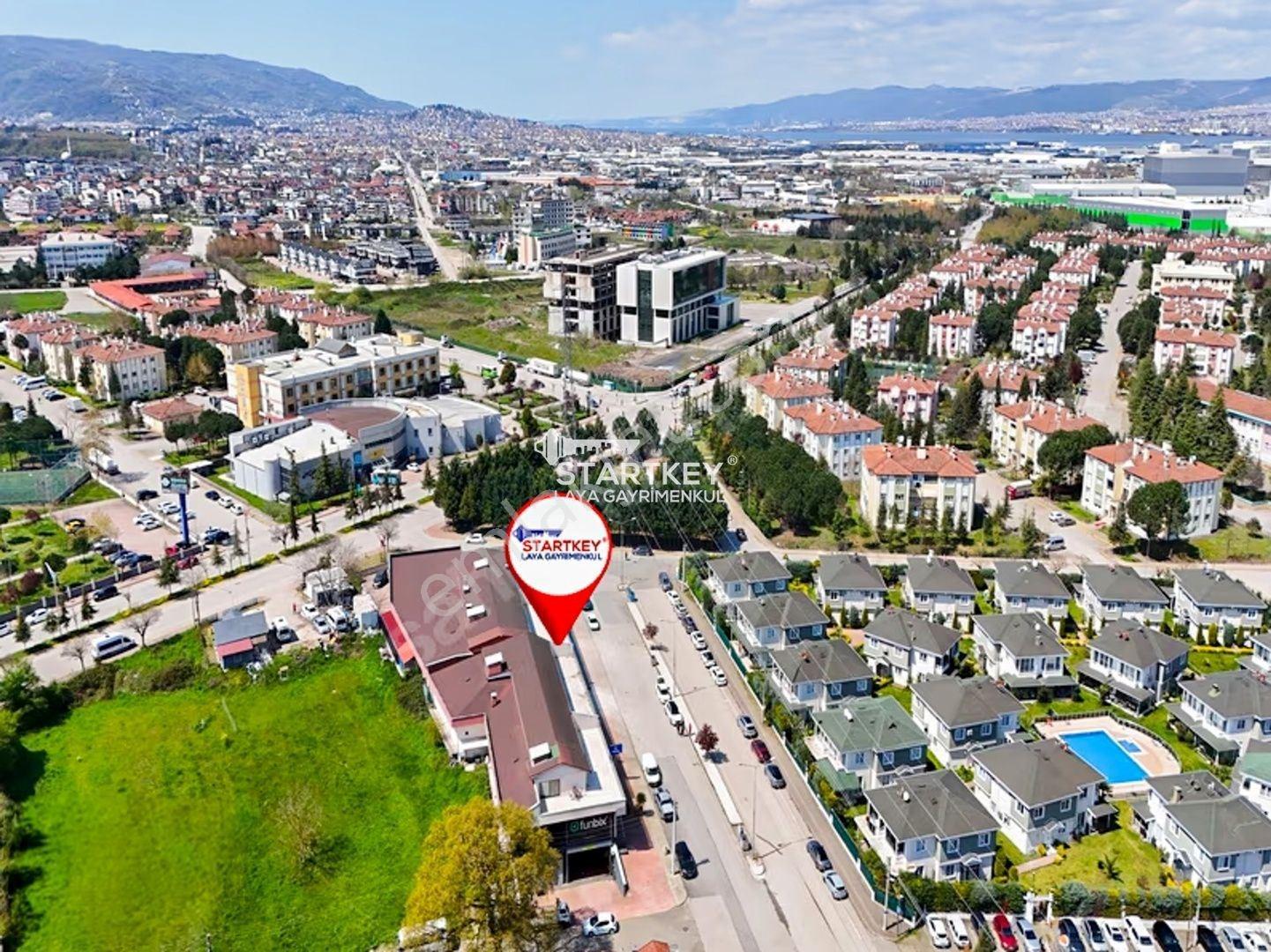BAŞİSKELE'DE KİRACILI, HAZIR GELİRLİ 80 M² SATILIK İŞ YERİ - Görünüm 2