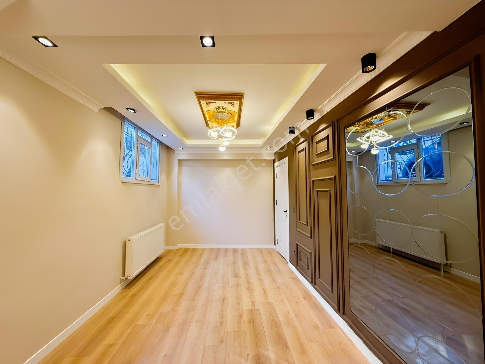 Apartment in İstanbul - Görünüm 5