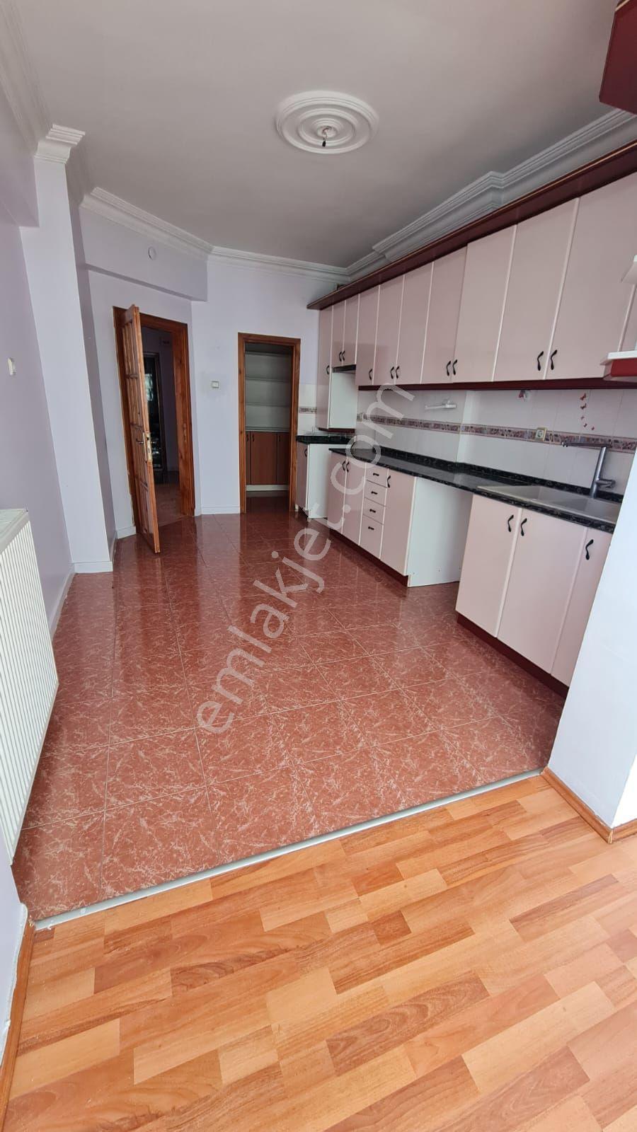 Apartment in Çorum - Görünüm 3