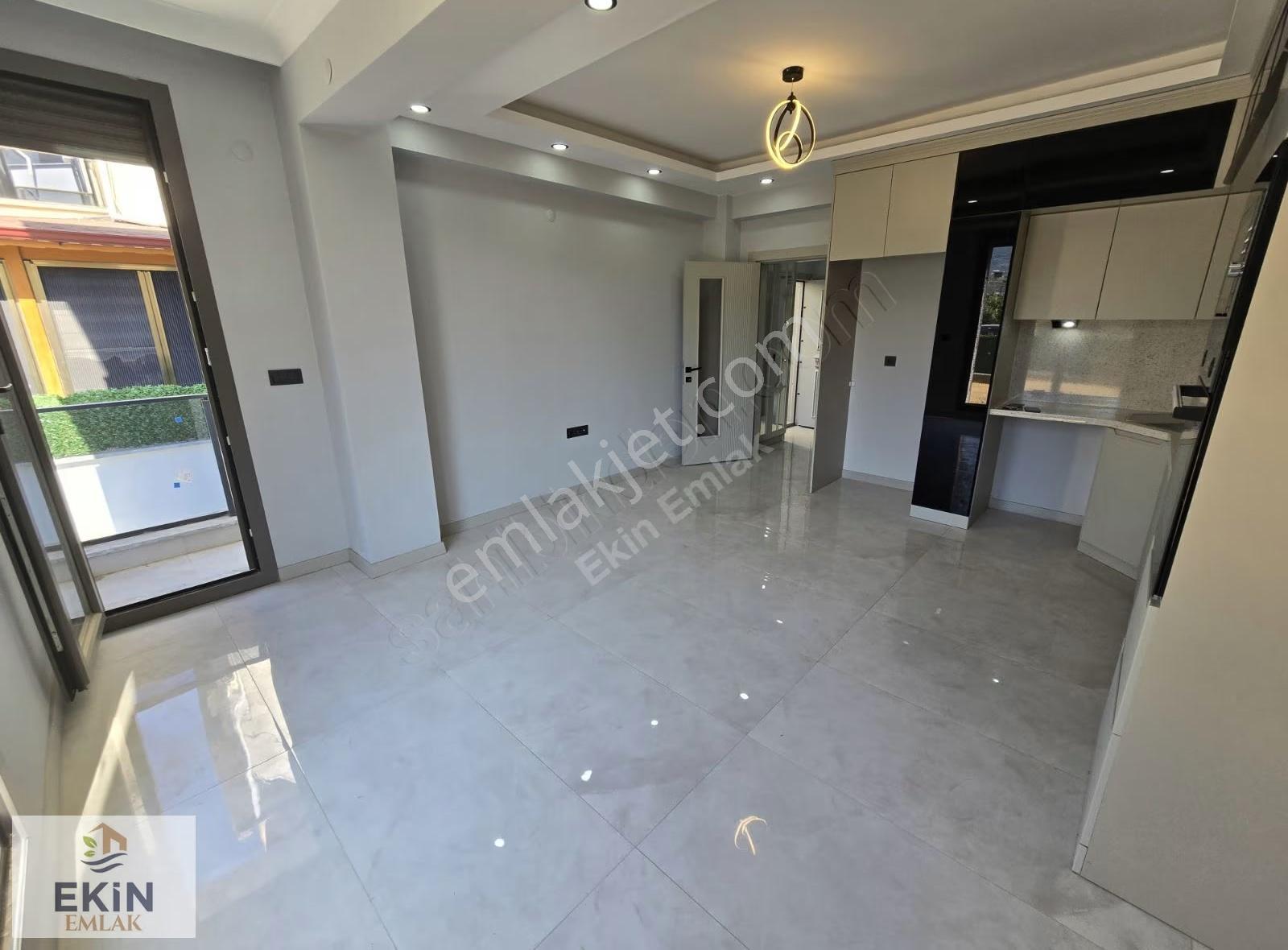 House in Edremit, Güre Cumhuriyet - Görünüm 5