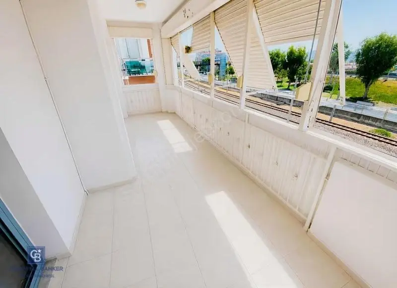 Apartment in İzmir - Görünüm 5