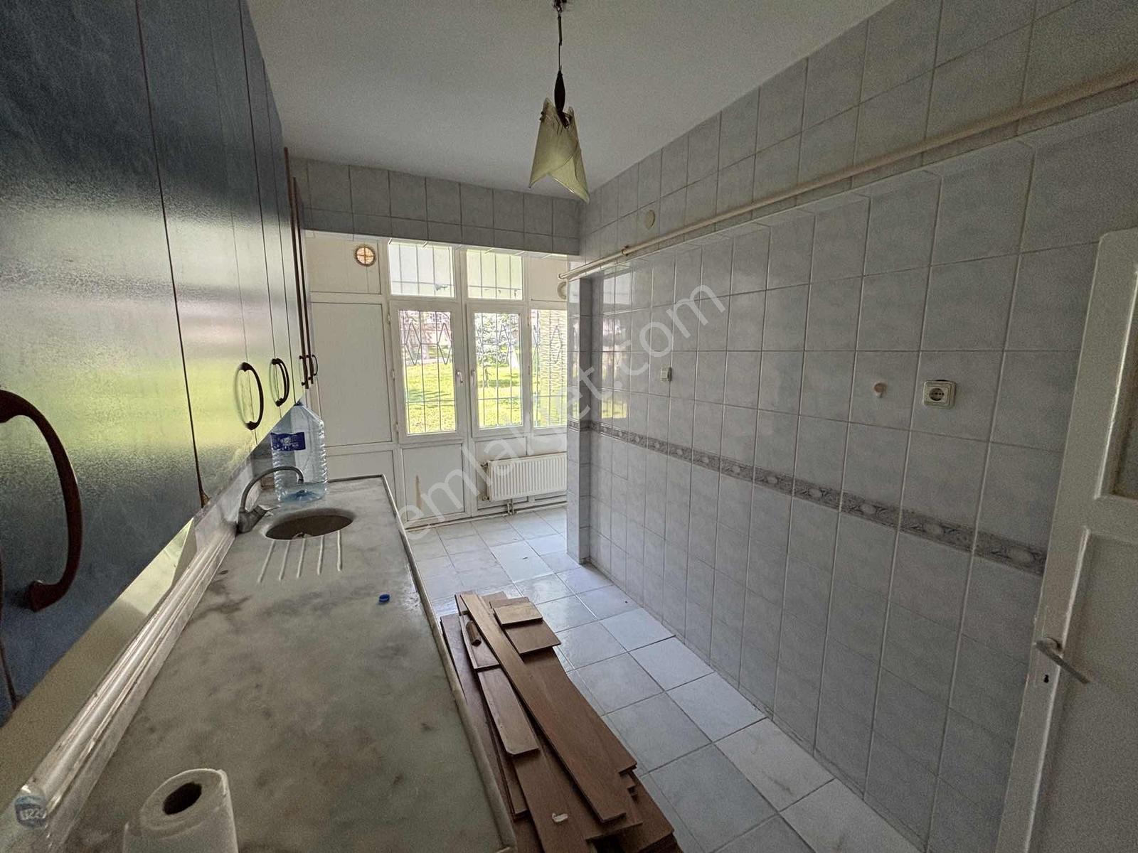 Apartment in Sincan, Gazi Osmanpaşa - Görünüm 3