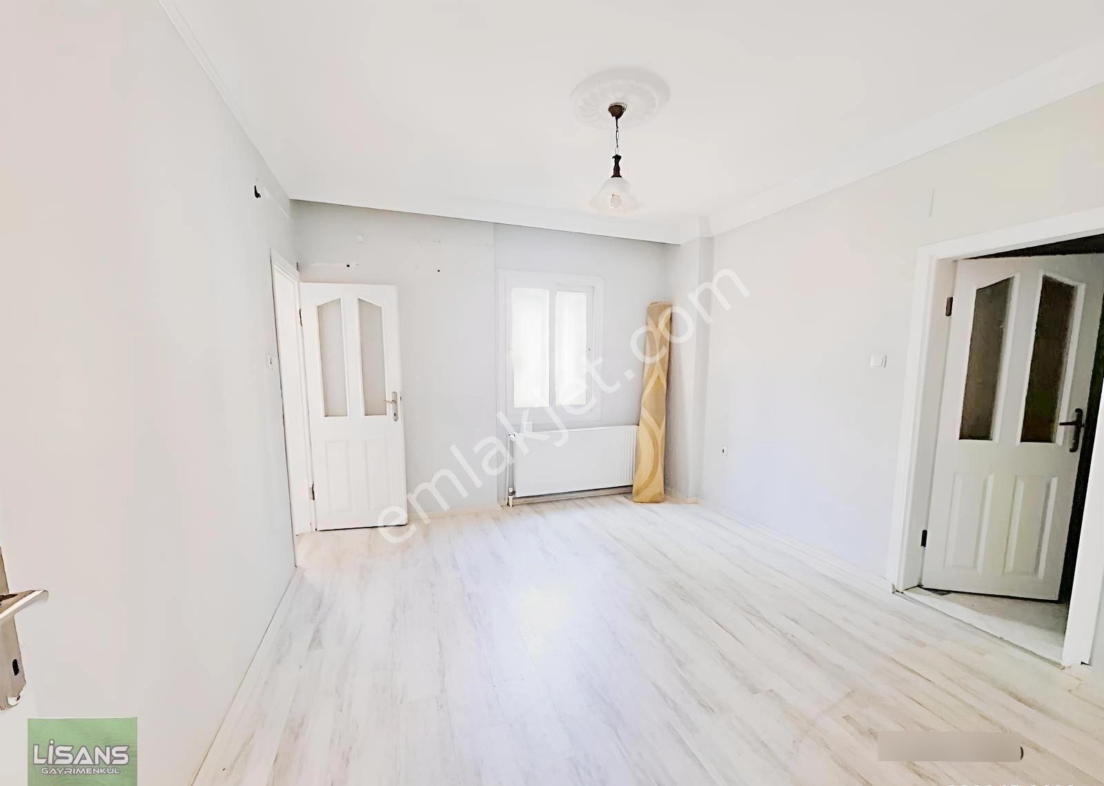 Apartment in Çukurova, Yurt - Daha fazla