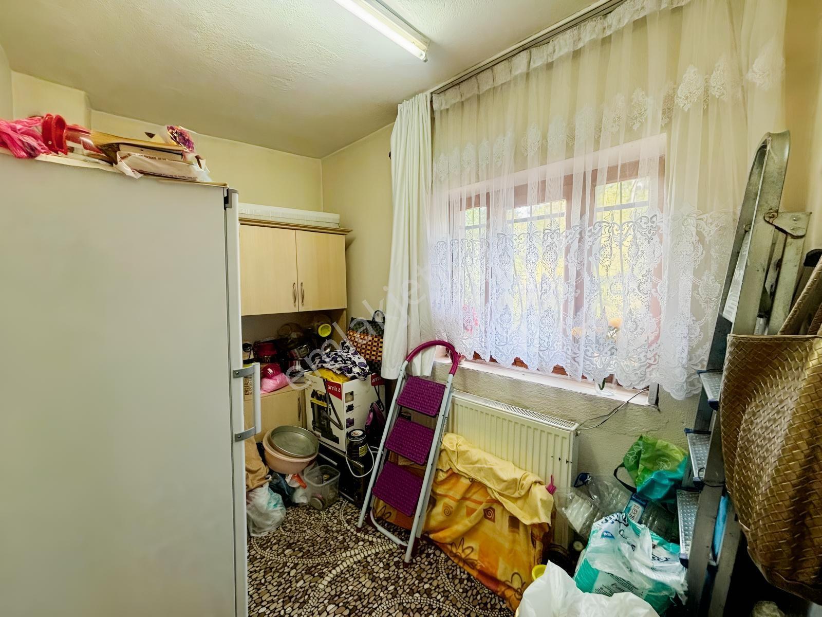 Ev – Bolvadin, Bademli - Daha fazla