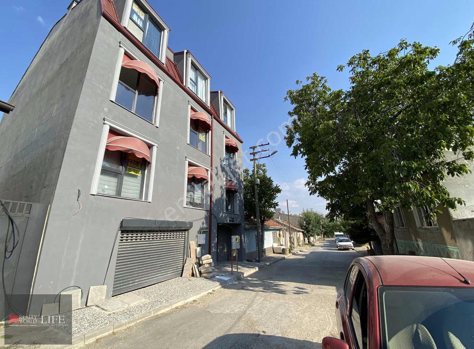 Anadolu Üniversitesi Yakını Eşyalı 1+0 Satılık Daire