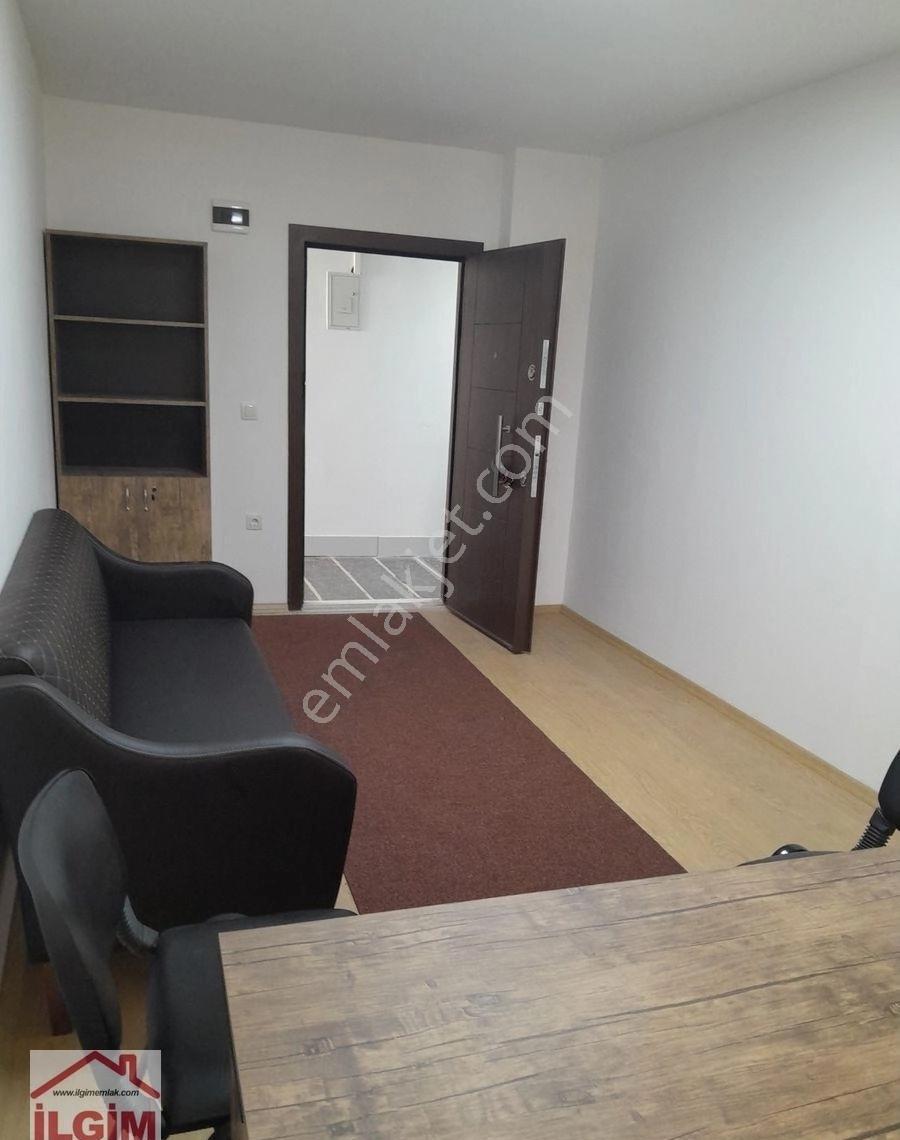 KIZILAY'DA SATILIK EŞYALI 18 M2 OFİS - Görünüm 2