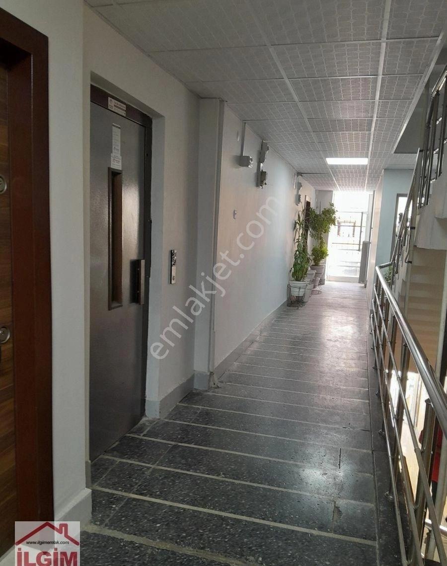 KIZILAY'DA SATILIK EŞYALI 18 M2 OFİS - Daha fazla
