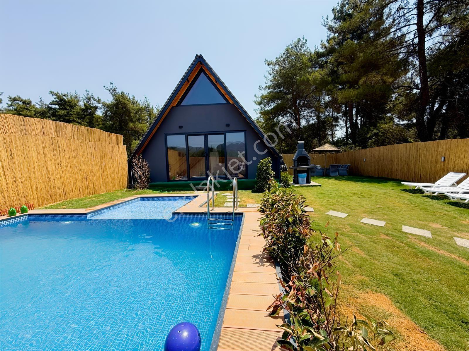 Pasifikten Mendereste Doğayla İç İçe Eşyalı Kiralık Bungalov