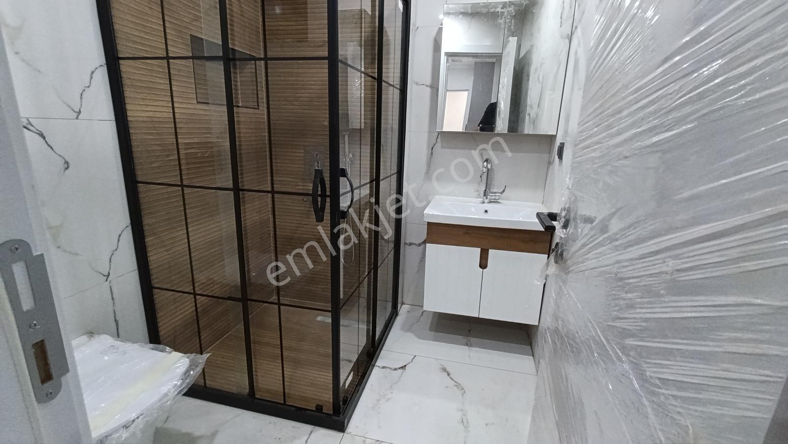 Arakat Da Çamlıbelde Tranvay Durğna 100m 2+1 Açık Mutfak — fotoğraf 14