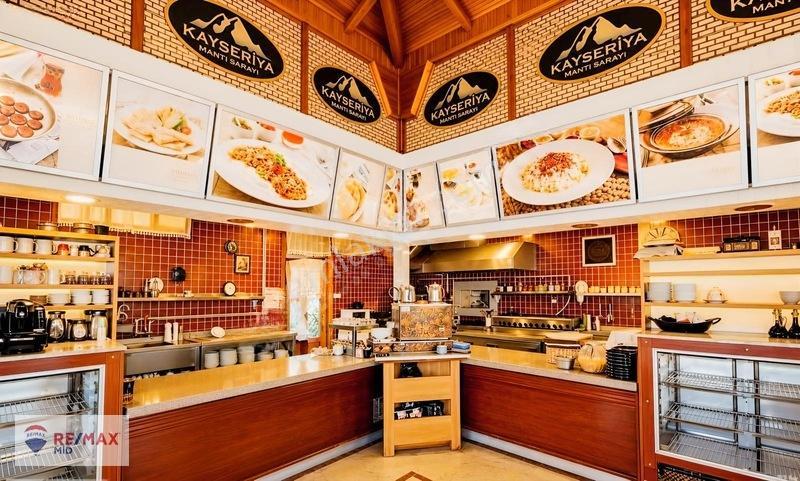 Remax Susurlukta Otoyol Yanı Nehır Kenarında Eşsız Restoran — fotoğraf 21