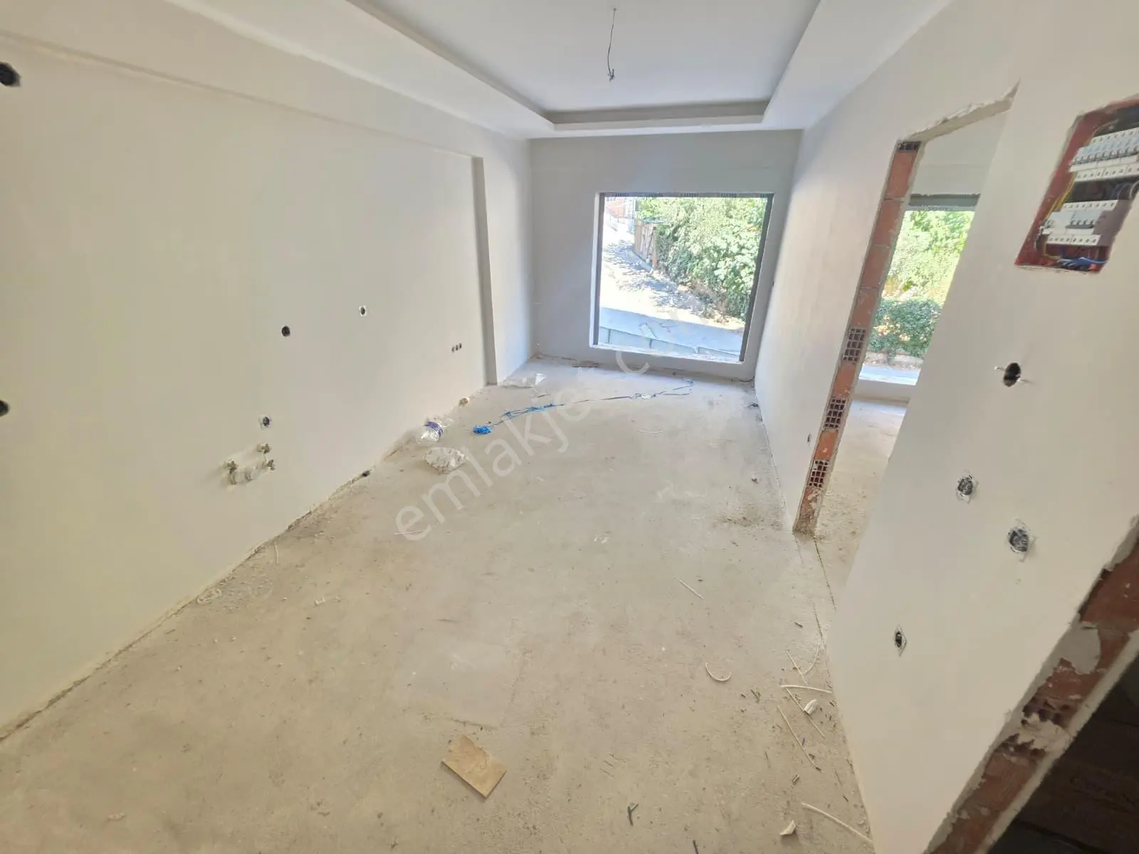 Muga'dan Küçük Çiğli İzban Metropol Hastanesi Yakını Satılık 1+1 — fotoğraf 22