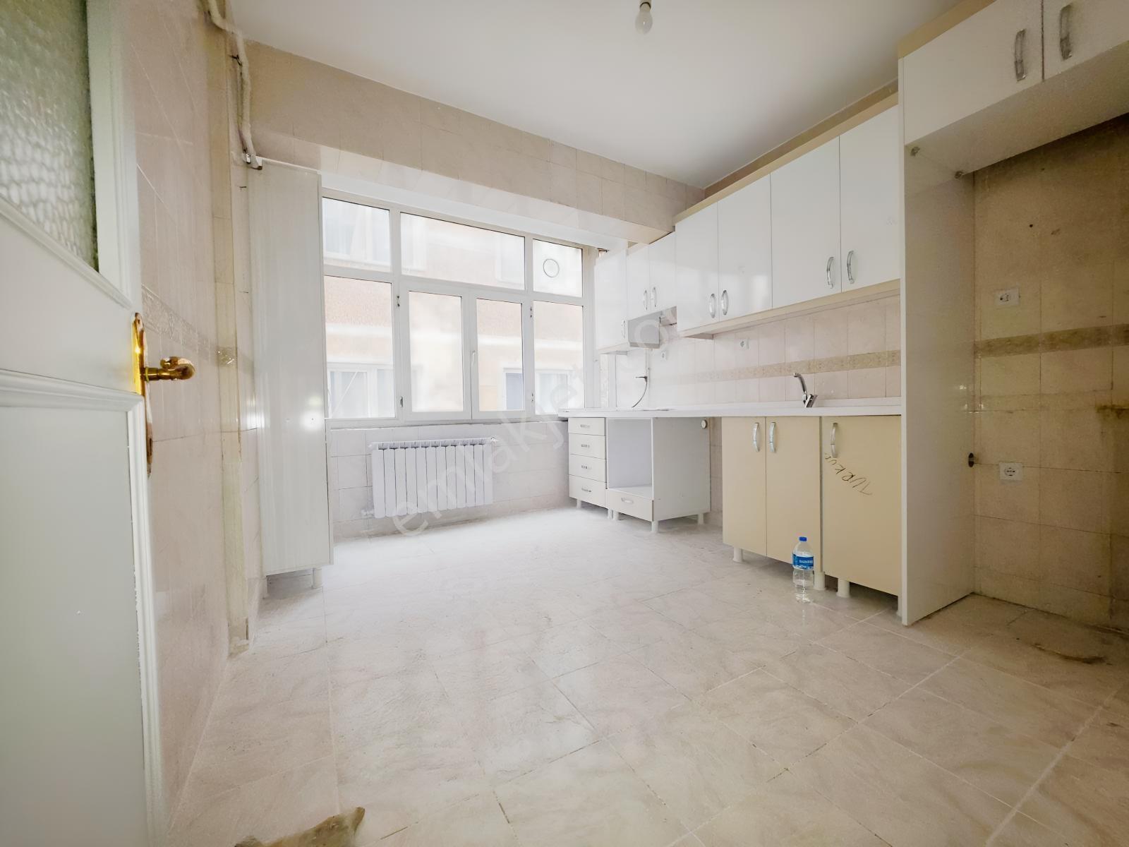Ti̇mur Emlak İstanbul Avcılar Cihangir Mahallesi 2+1 Oda Kiralık Daire ...