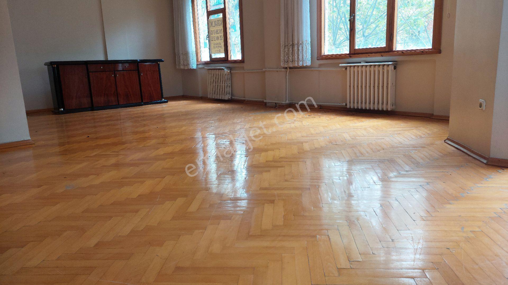 Feyzullah Mah Sahile 100m2 Mesafede 185m2 Kiralık Tribleks - Görsel 5