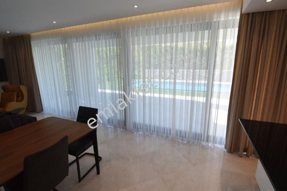 Sahibinden Muğla Bodrum Türkbükü Mahallesi 3+1 Satılık Villa 4.250.000