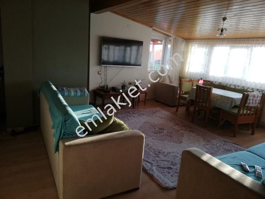 Emlakçıdan Ankara Gölbaşı Seğmenler Mahallesi 6+2 Satılık Daire 390.000