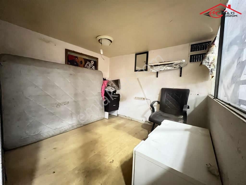 Yenibosna Zafer Mahallesinde Kiralık Dükkan Depo Atölye İmalathane - Görsel 10