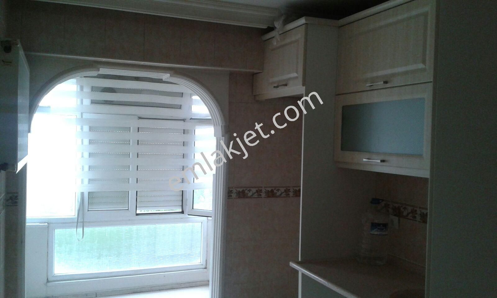 Akpınar Mahallesi Merkezi Metroya 100 Metre Kiralık Arakat Daire - Görsel 27