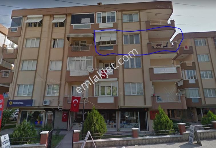 Akpınar Mahallesi Merkezi Metroya 100 Metre Kiralık Arakat Daire