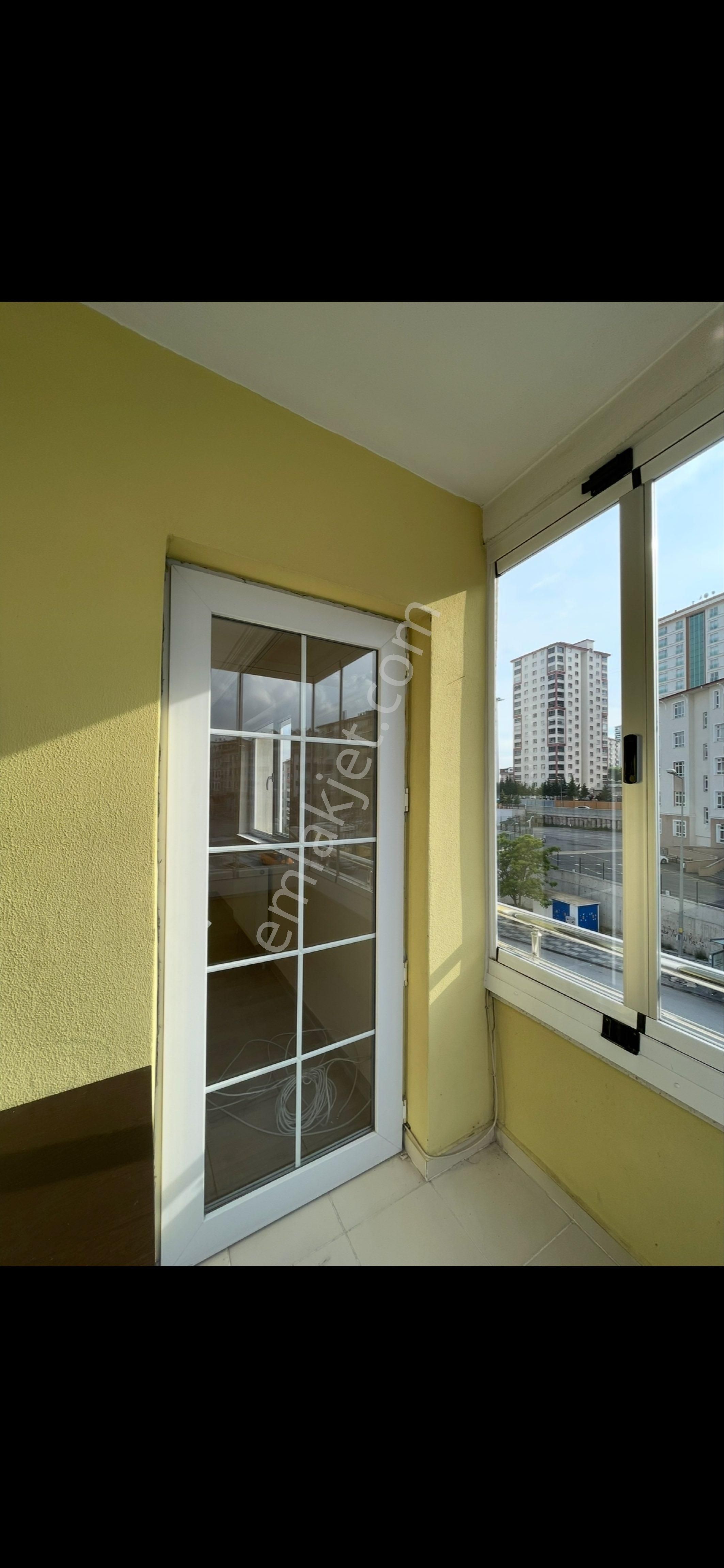 Öğretmenden Ana Cadde Üzerinde Isı Mantolamalı Ve Kombili - Görsel 2