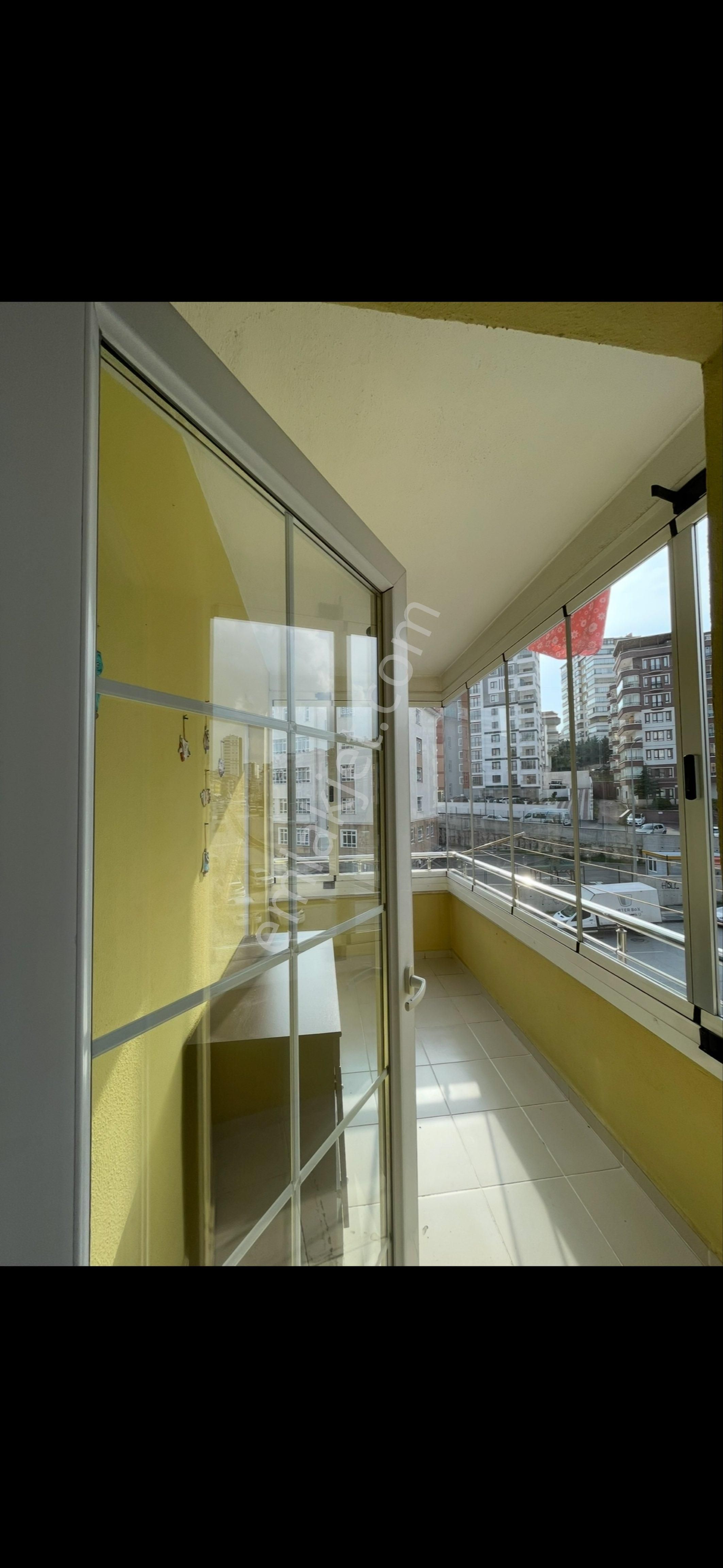 Öğretmenden Ana Cadde Üzerinde Isı Mantolamalı Ve Kombili - Görsel 3