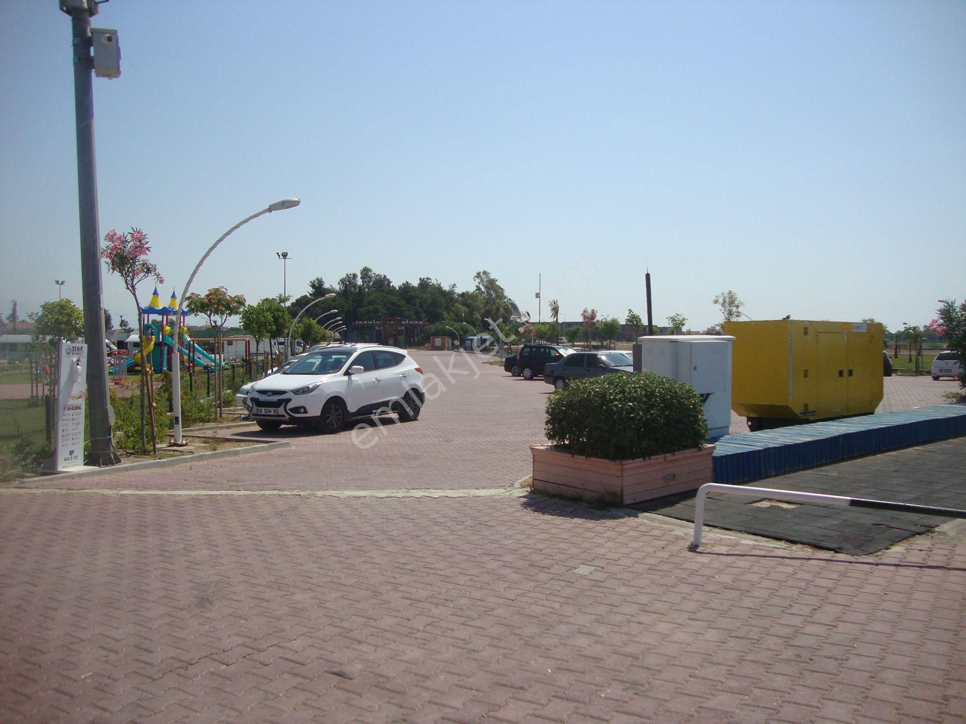 Emlakçıdan Antalya Serik Boğazkent Mahallesi 2+1 Günlük Kiralık Daire