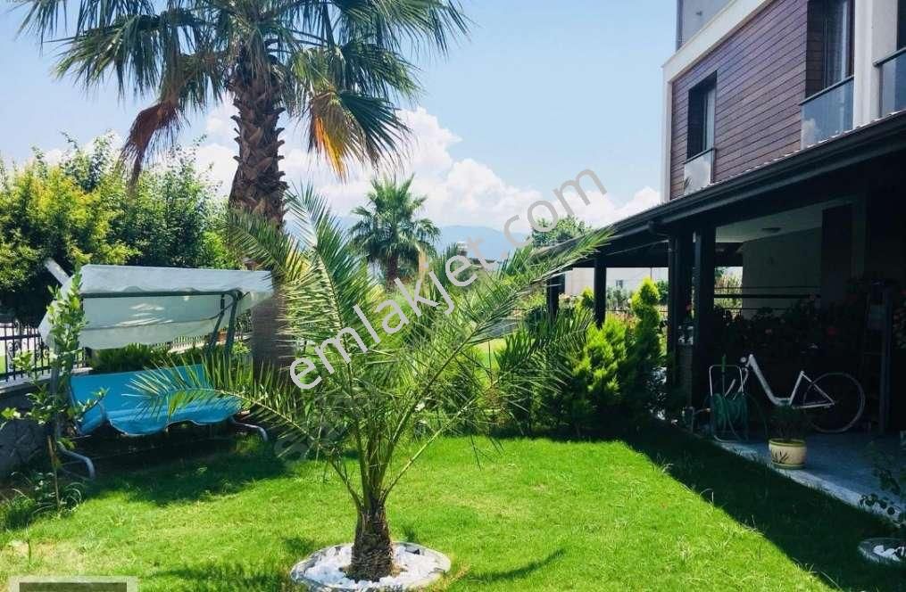 Emlakçıdan Aydın Kuşadası Güzelçamlı Mahallesi 4+1 Günlük Kiralık